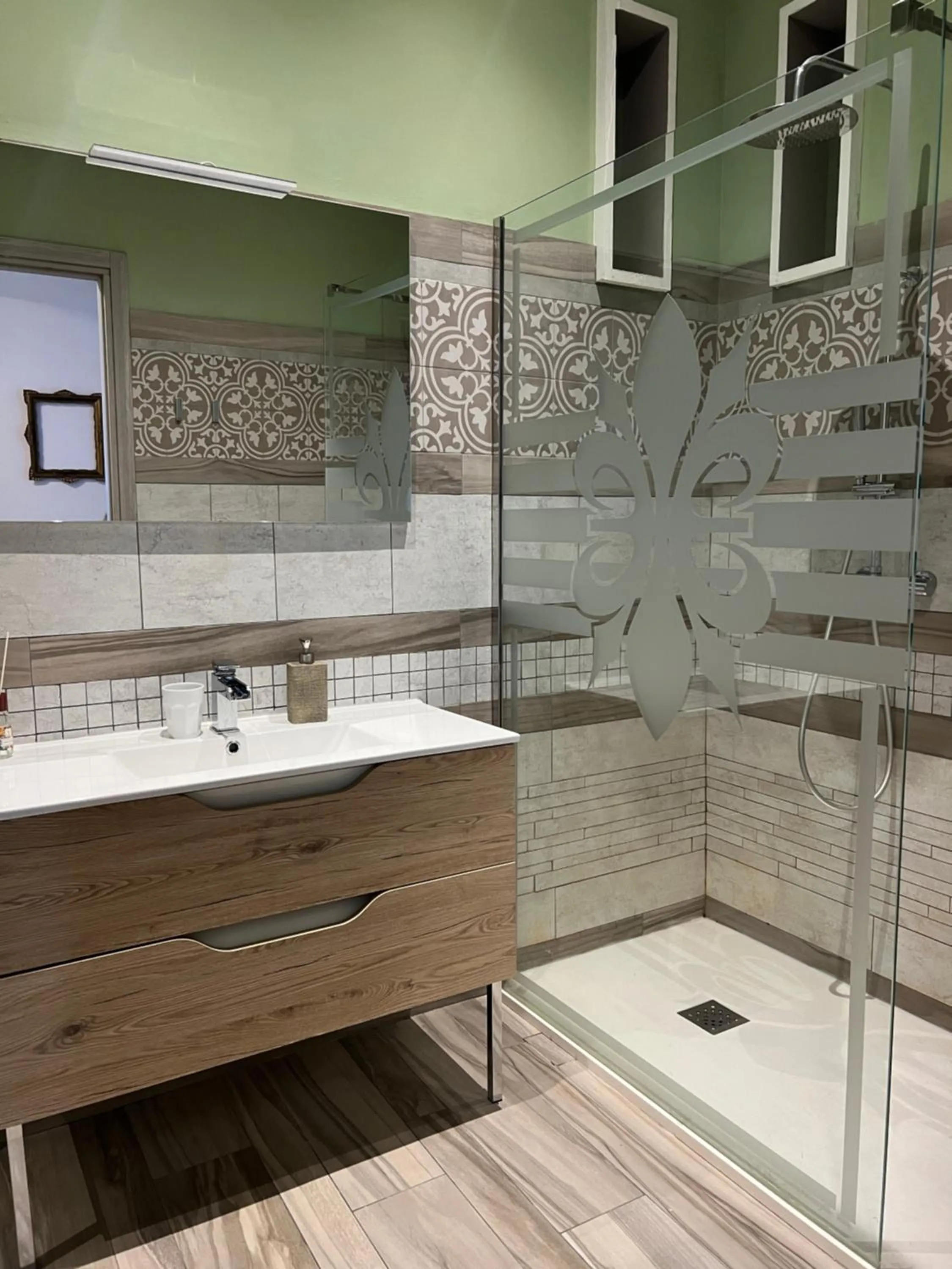 Shower in Residence Diaz