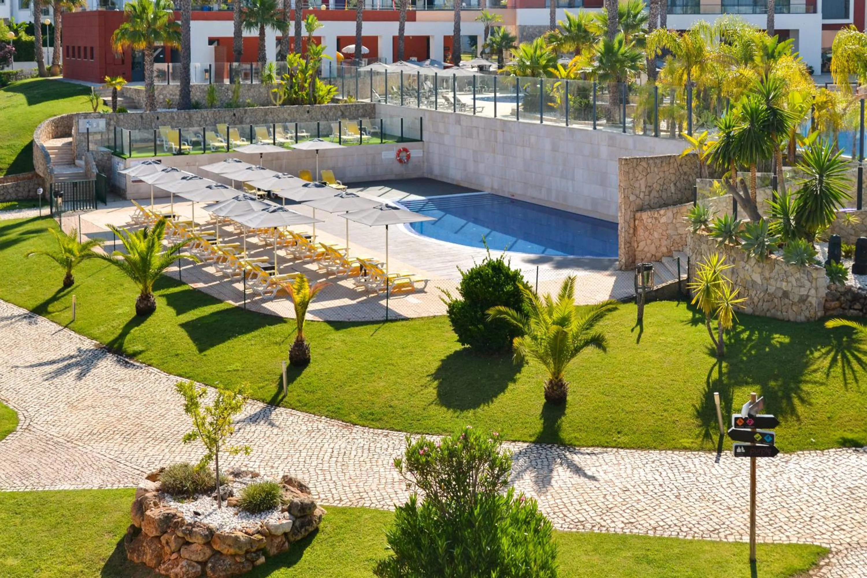 Swimming pool in Vitors Village