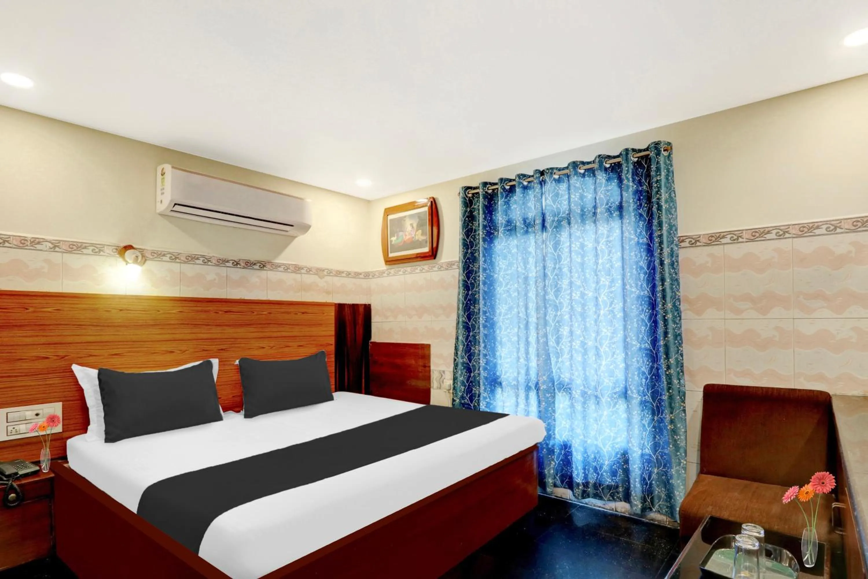 Bedroom, Bed in Super Hotel O Hanuman Pet Near Railway Station