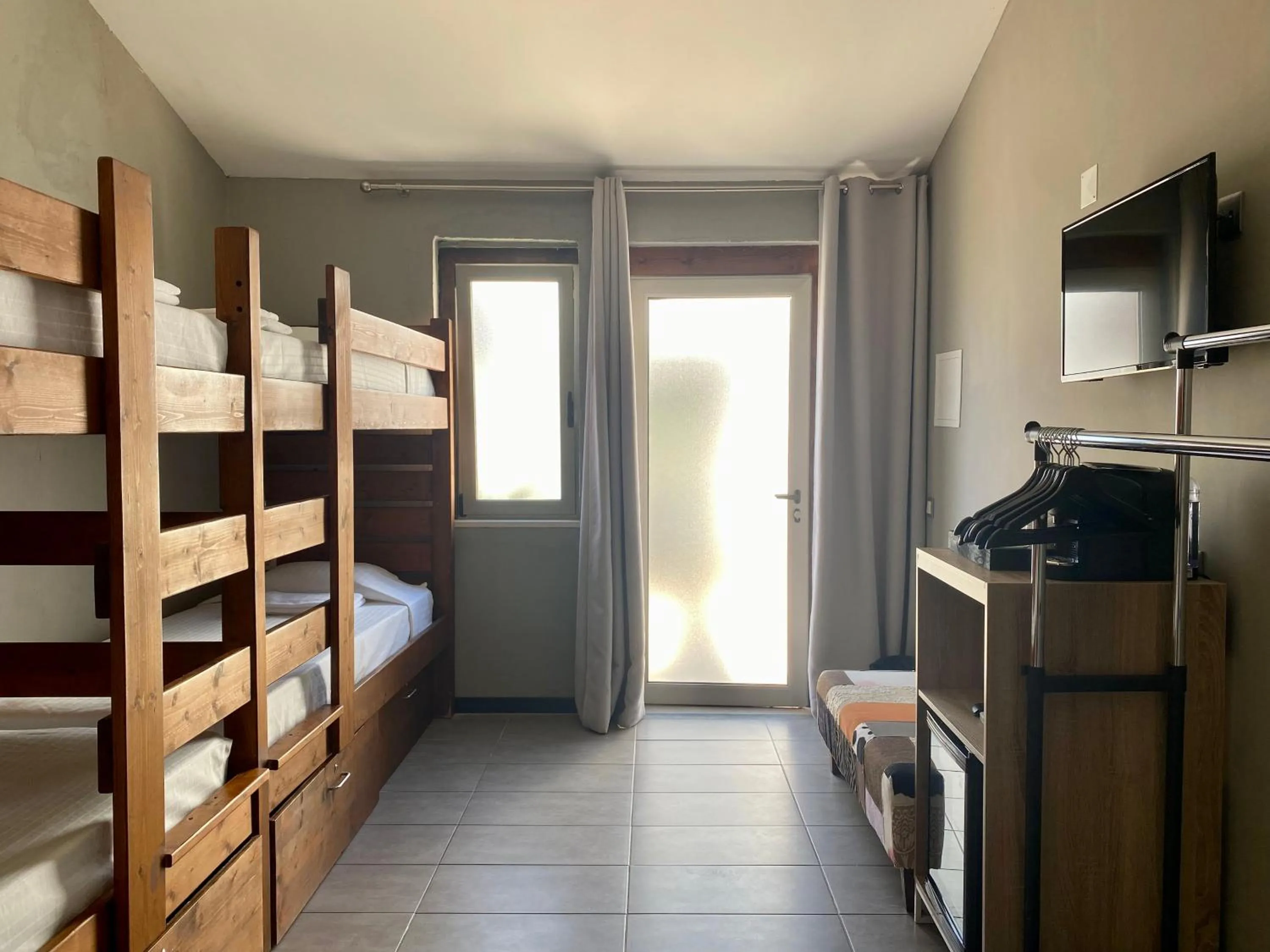 Bedroom, Bed in Lost & Found - Guesthouse & Suites