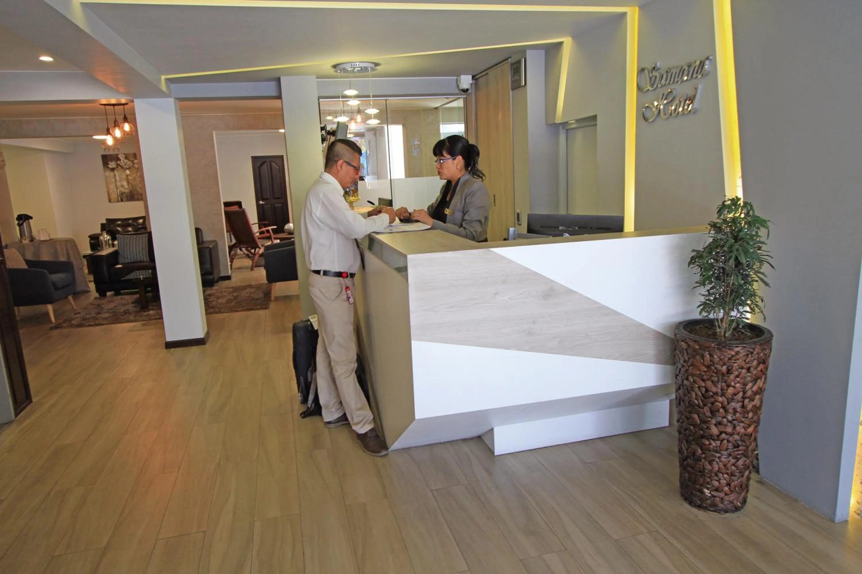 Lobby or reception in Samana Hotel