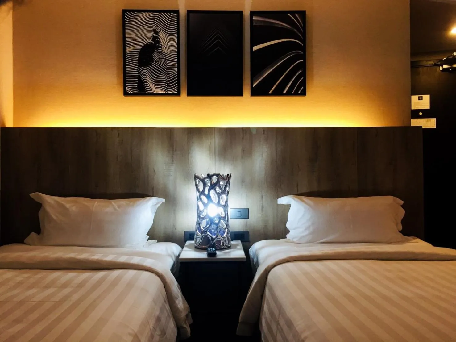 Bed in The 28th Hotel