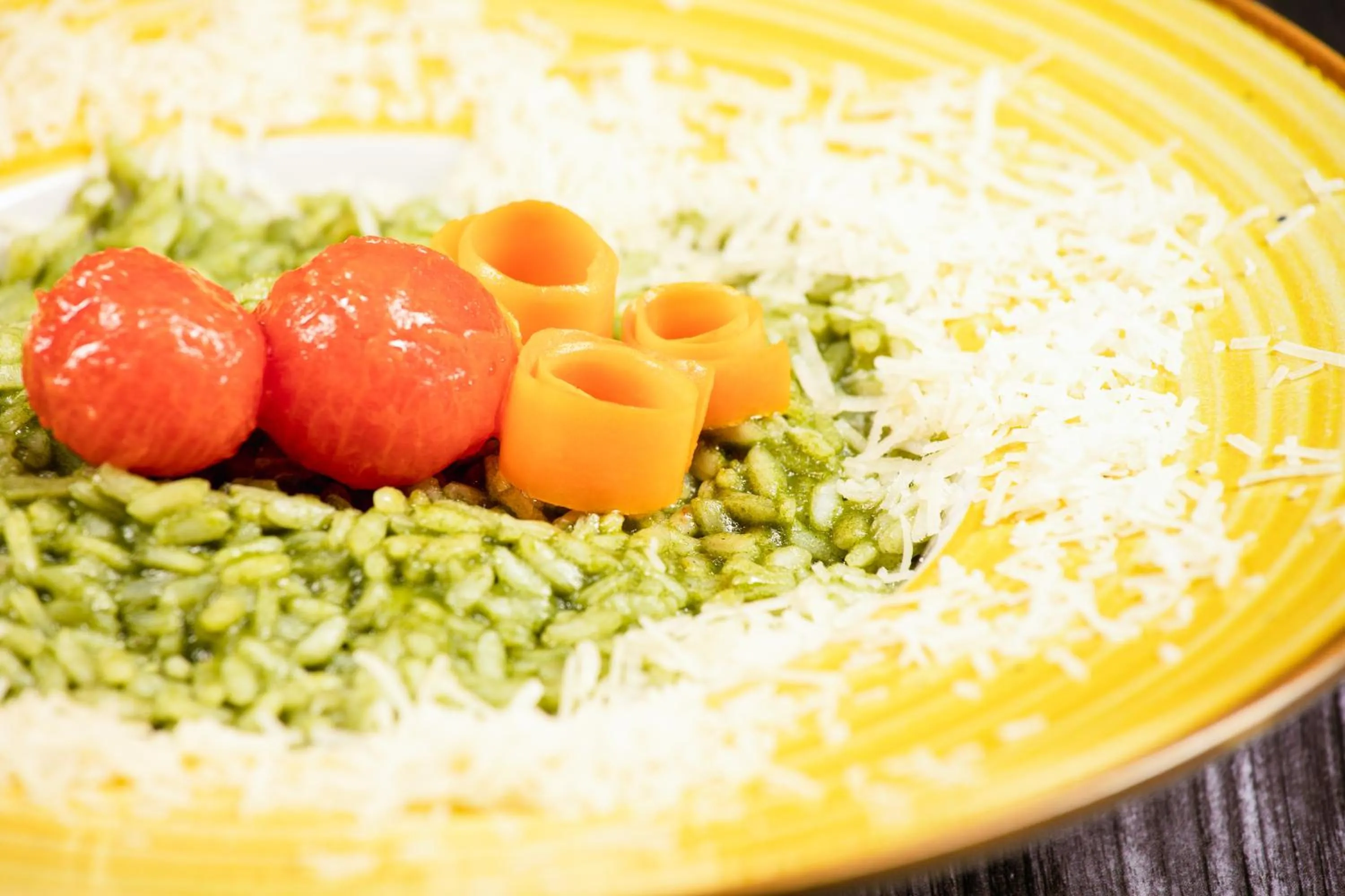 Restaurant/places to eat in Q Resort and Spa