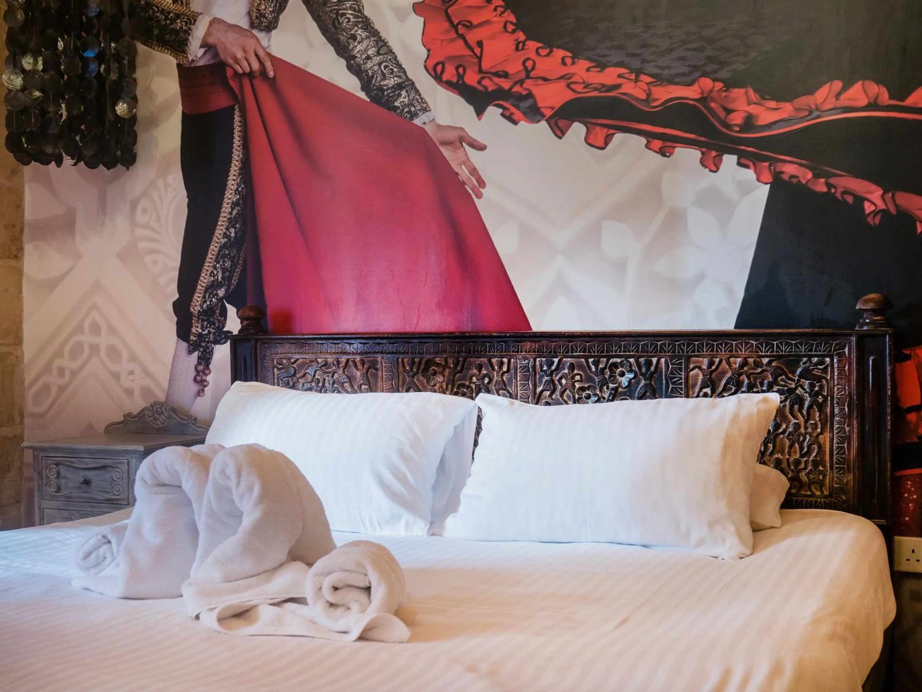 Bed in Chapel 5 Boutique Suites B&B