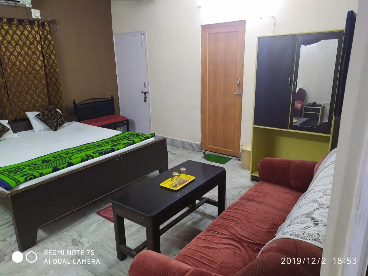 Bedroom, Bed in M/s HOTEL DIWAN INTERNATIONAL