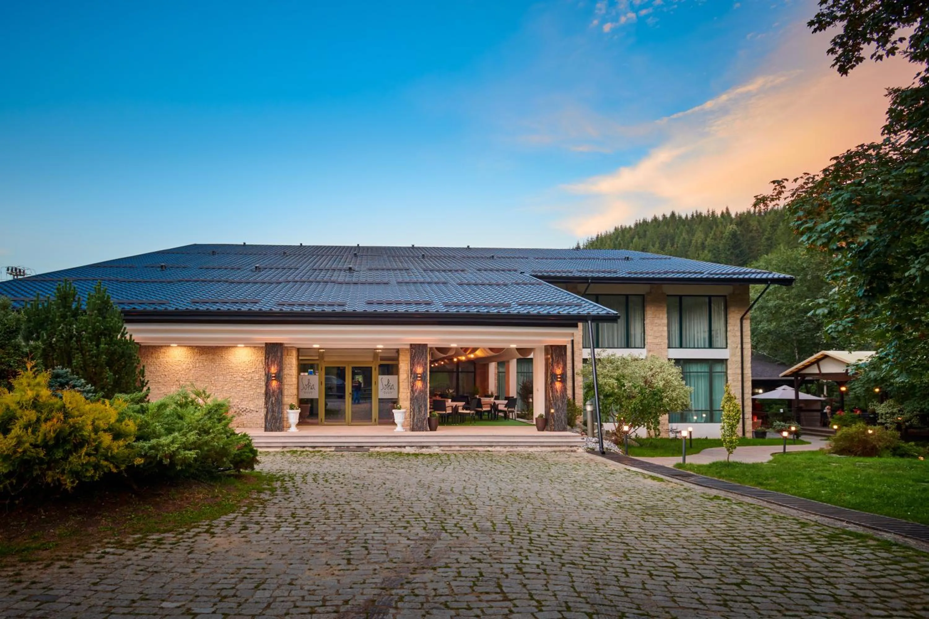 Property building in Hotel & Restaurant Sofia