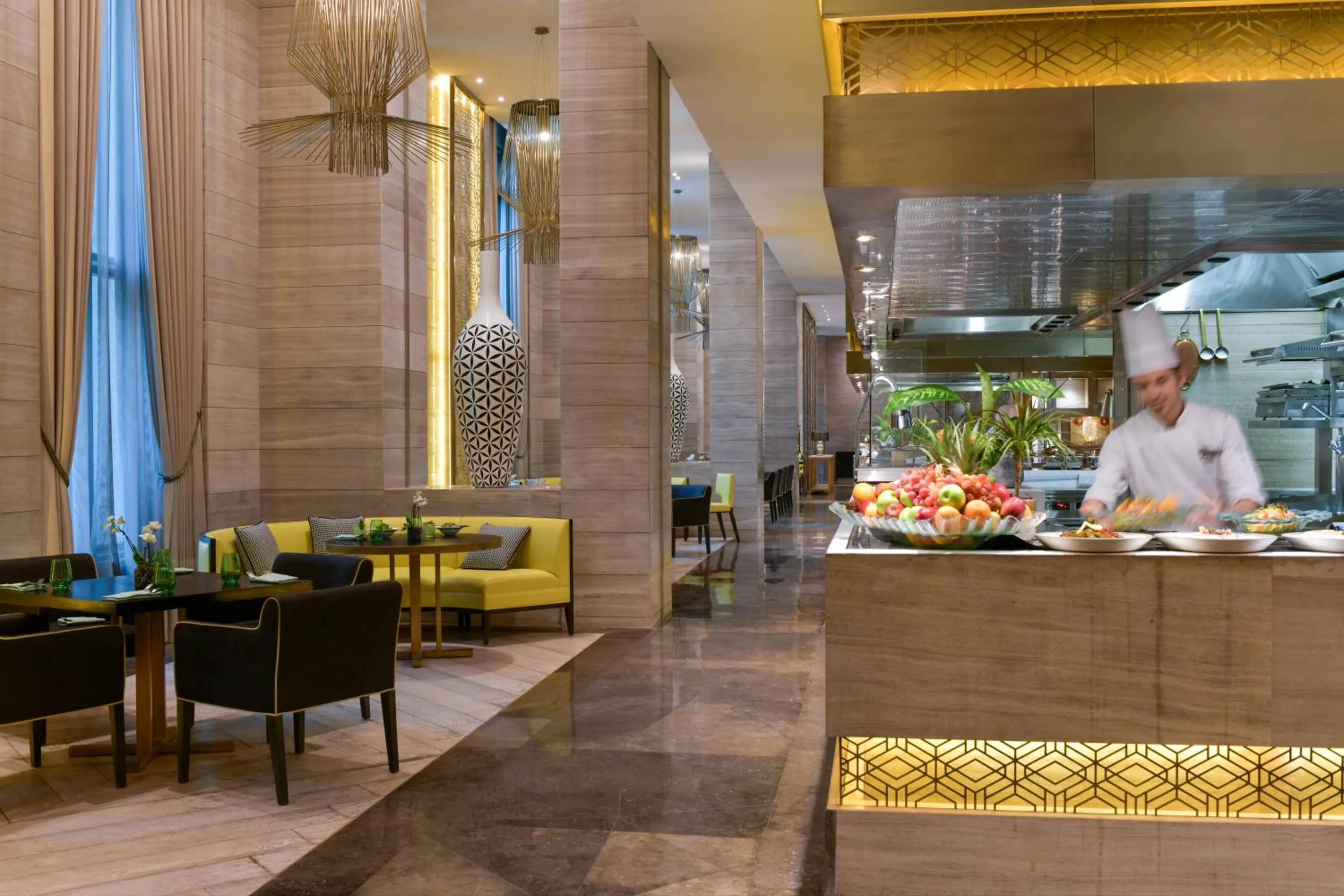 Restaurant/places to eat in Fairmont Riyadh