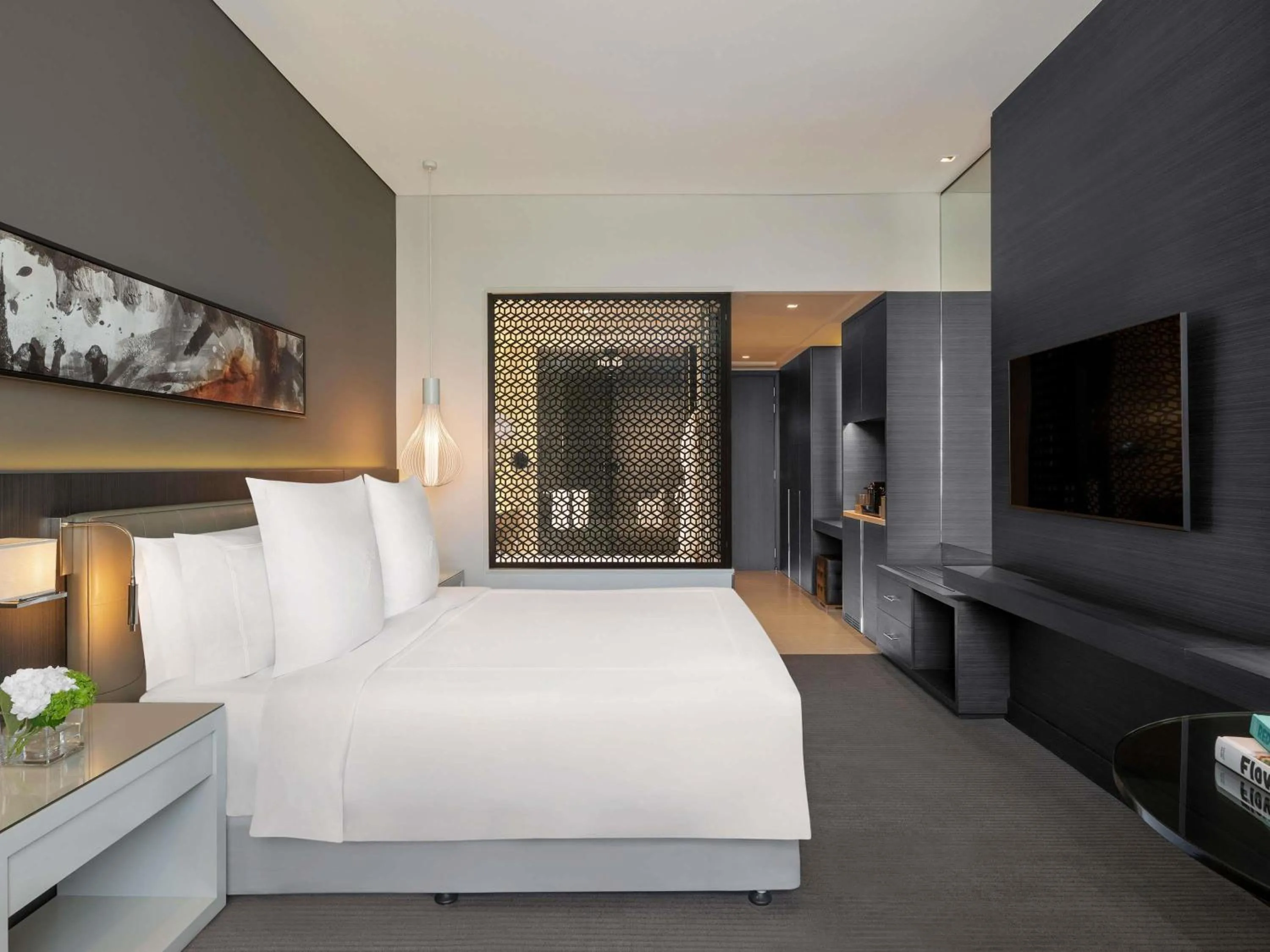 Bedroom, Bed in Fairmont Riyadh