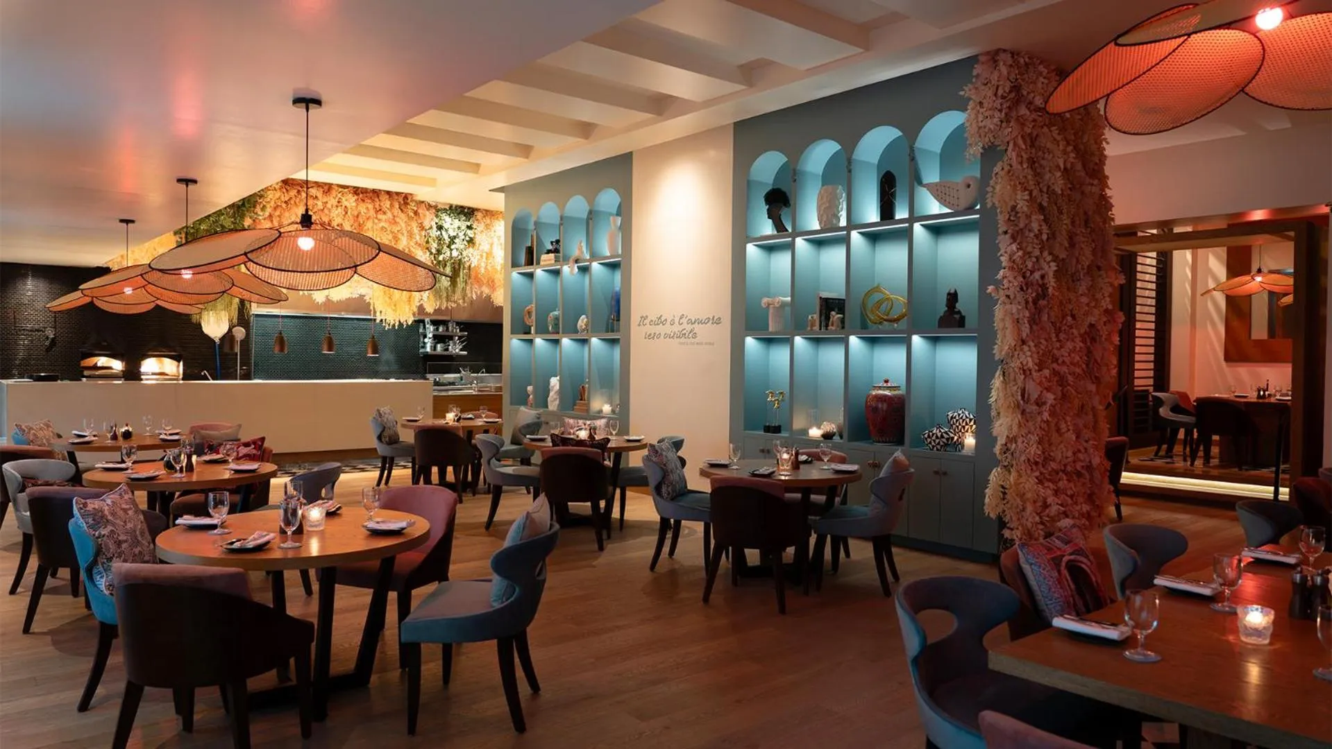 Restaurant/places to eat in Fairmont Riyadh