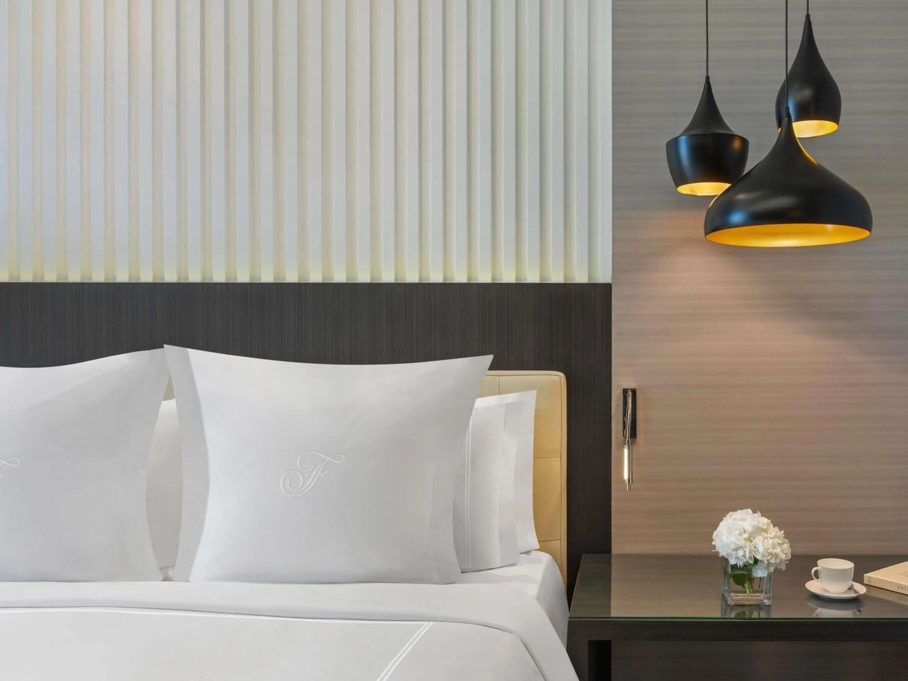 Bedroom, Bed in Fairmont Riyadh