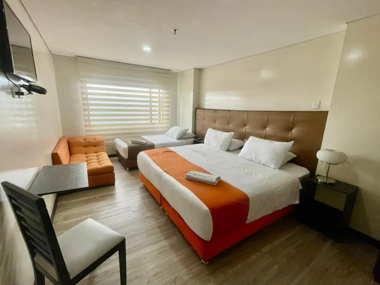 Twin Room in Hotel Business Center International Twin Room in Hotel Business Center International