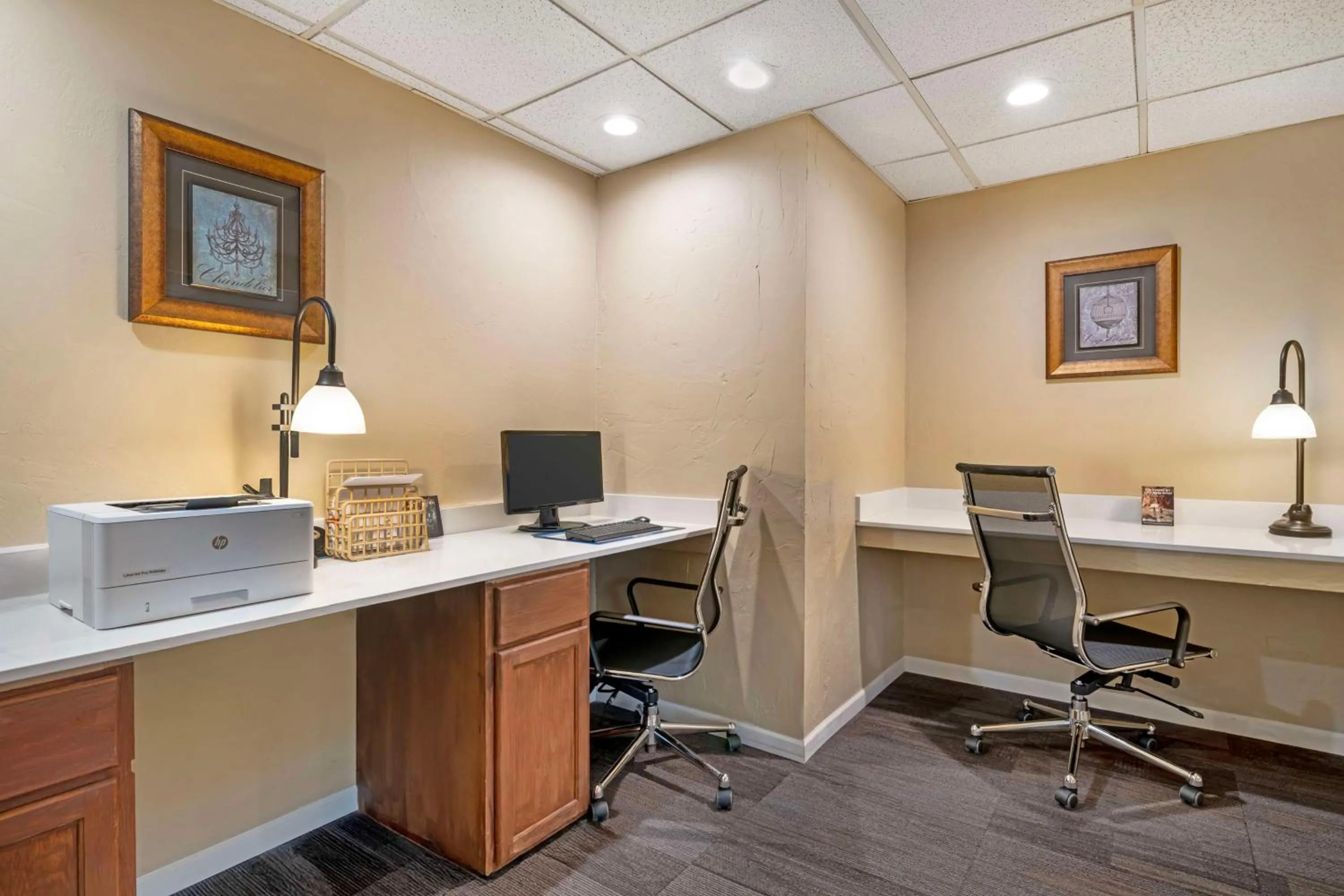 Business facilities in Best Western Green Bay Inn and Conference Center