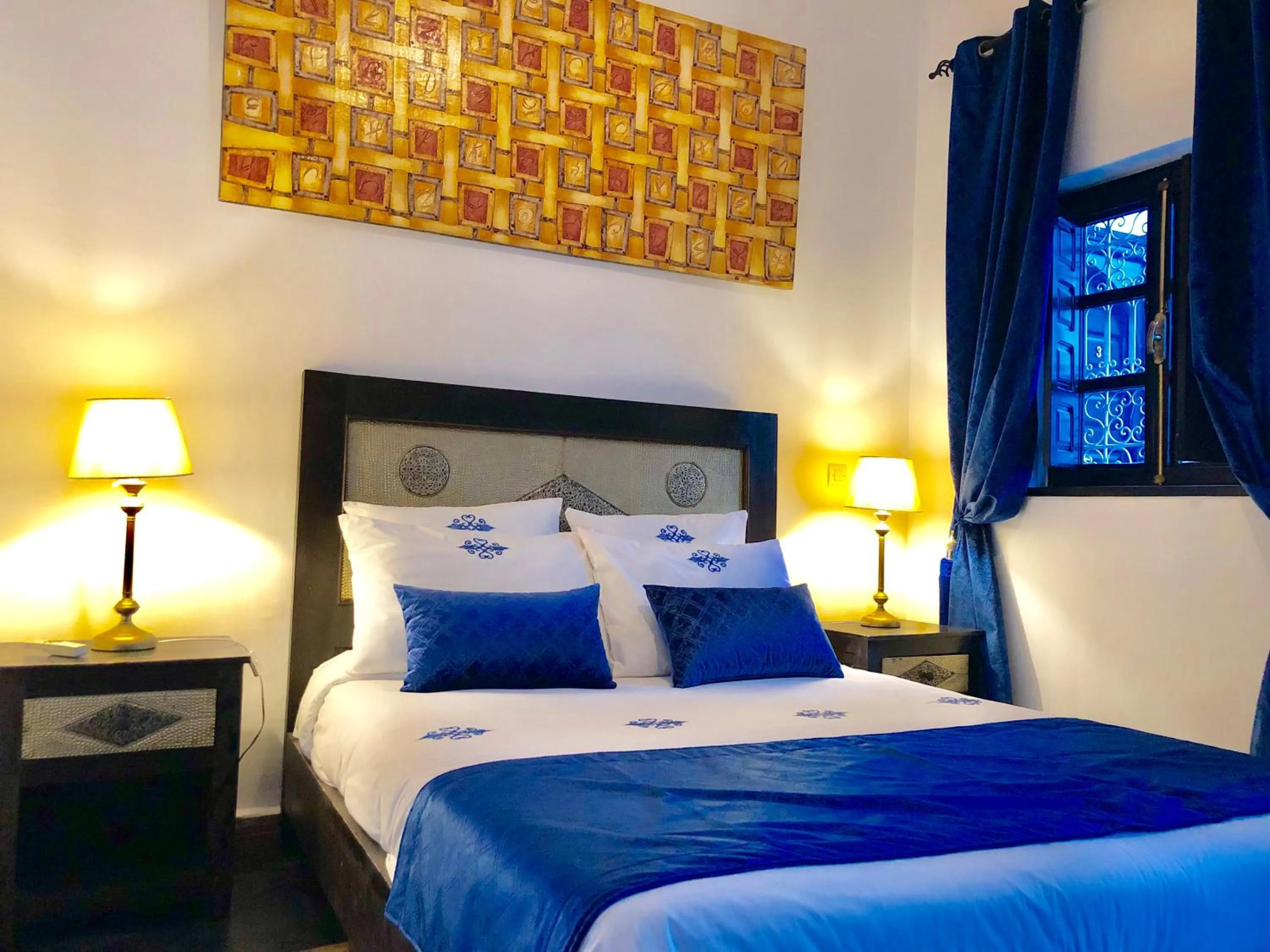 People, Bed in Maison Chafia Boutique Hôtel & Spa