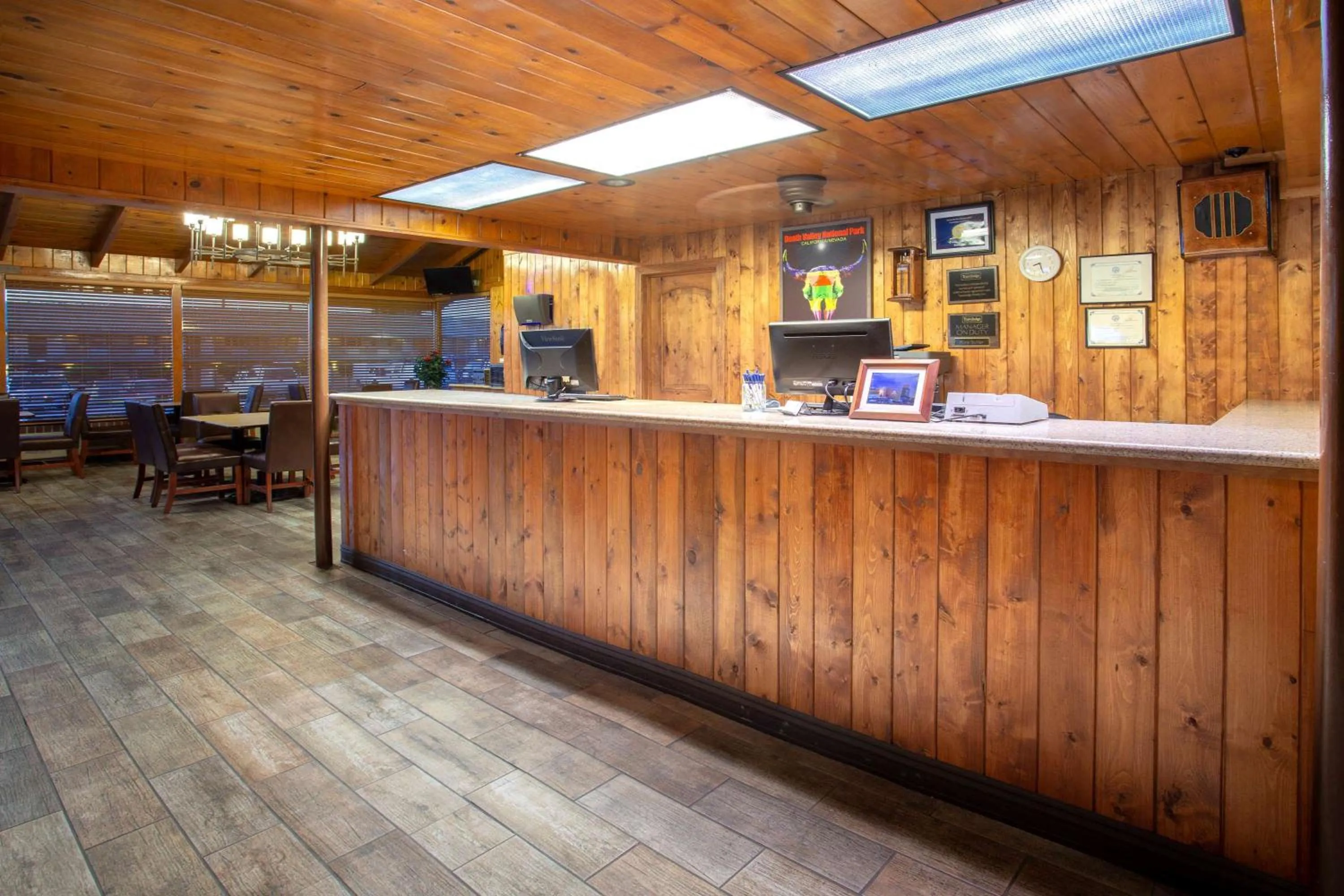 Lobby or reception in Travelodge by Wyndham Hawthorne