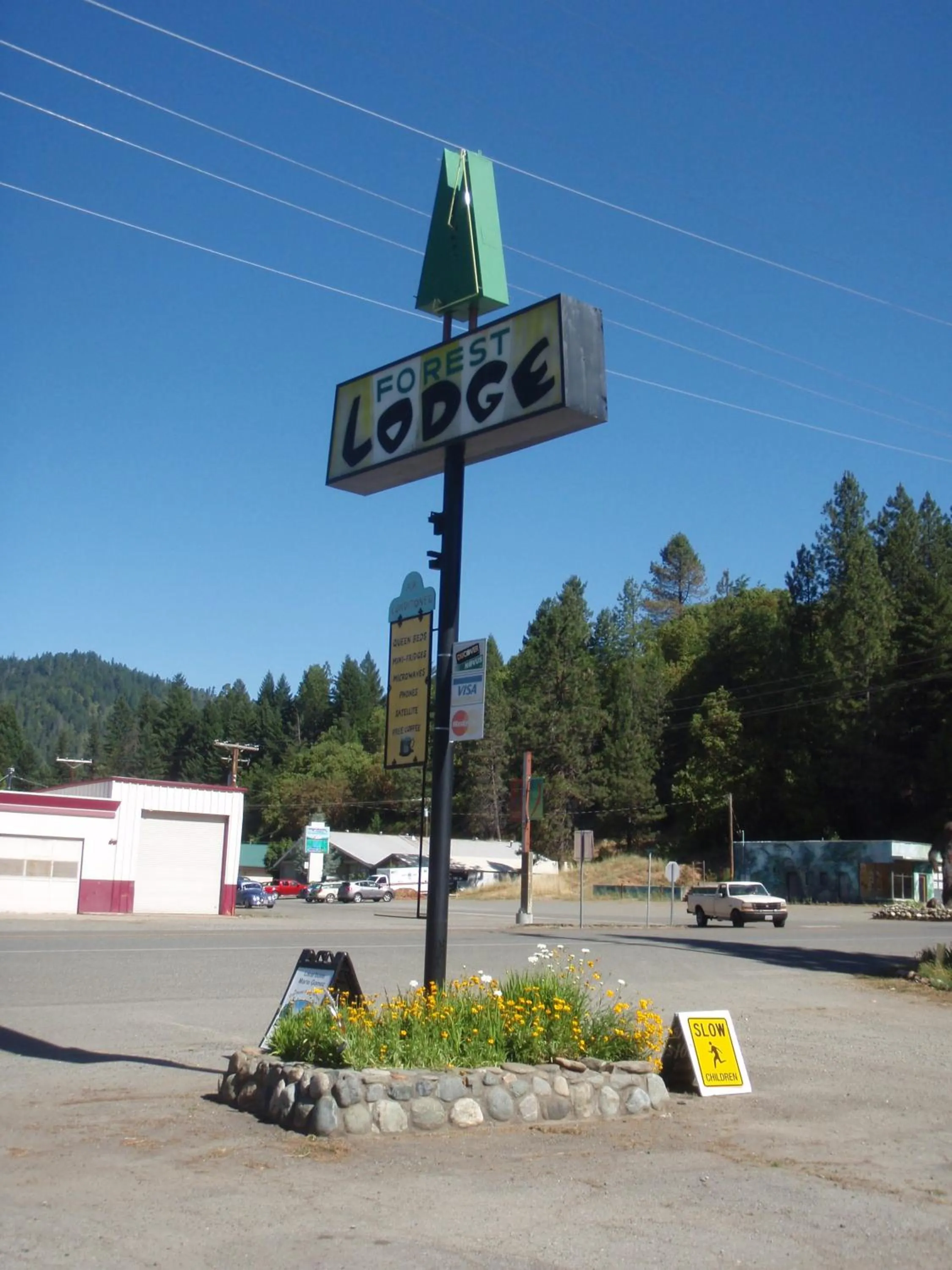 Forest Lodge Motel