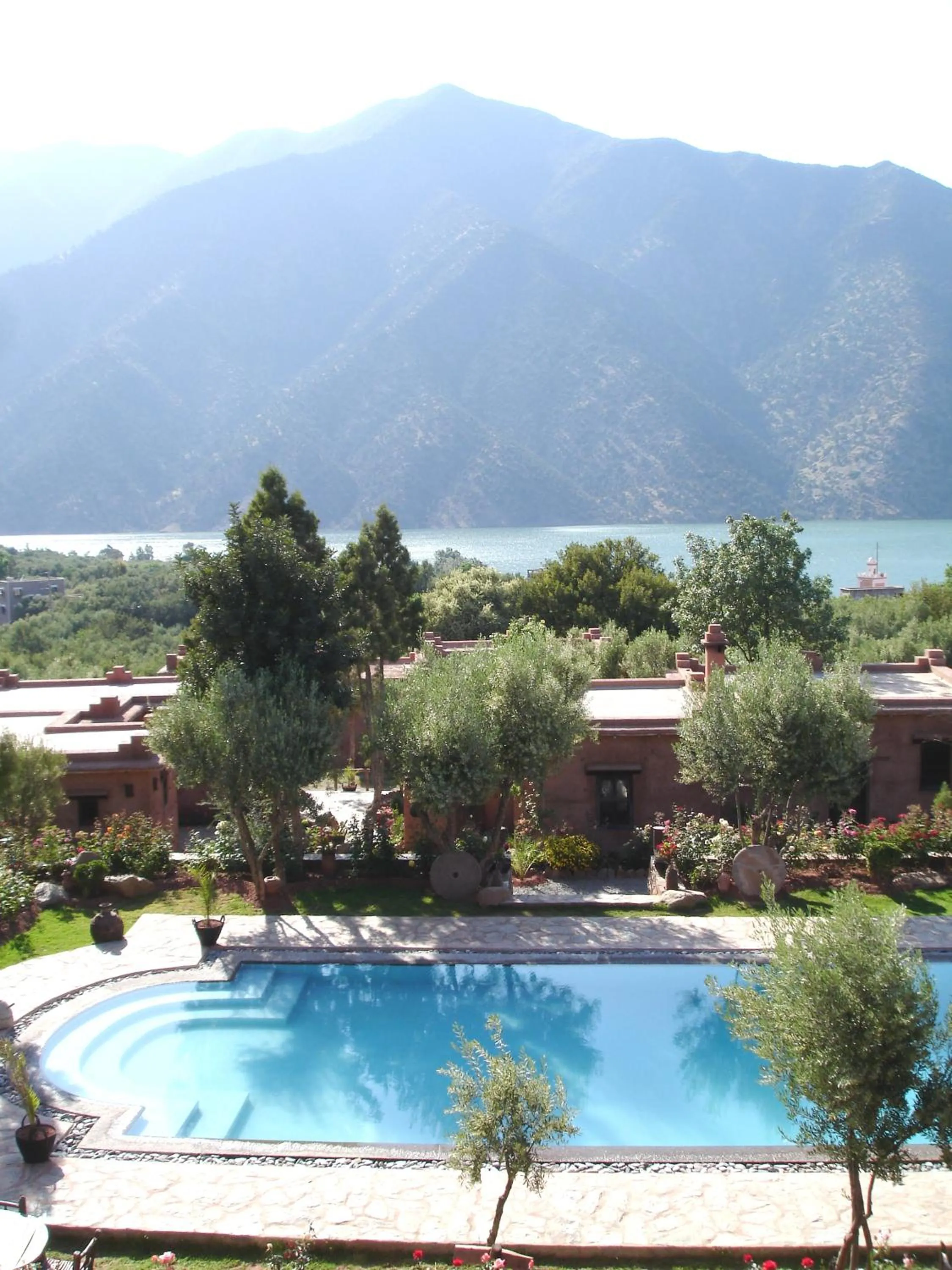 Garden in Auberge Chez Momo II