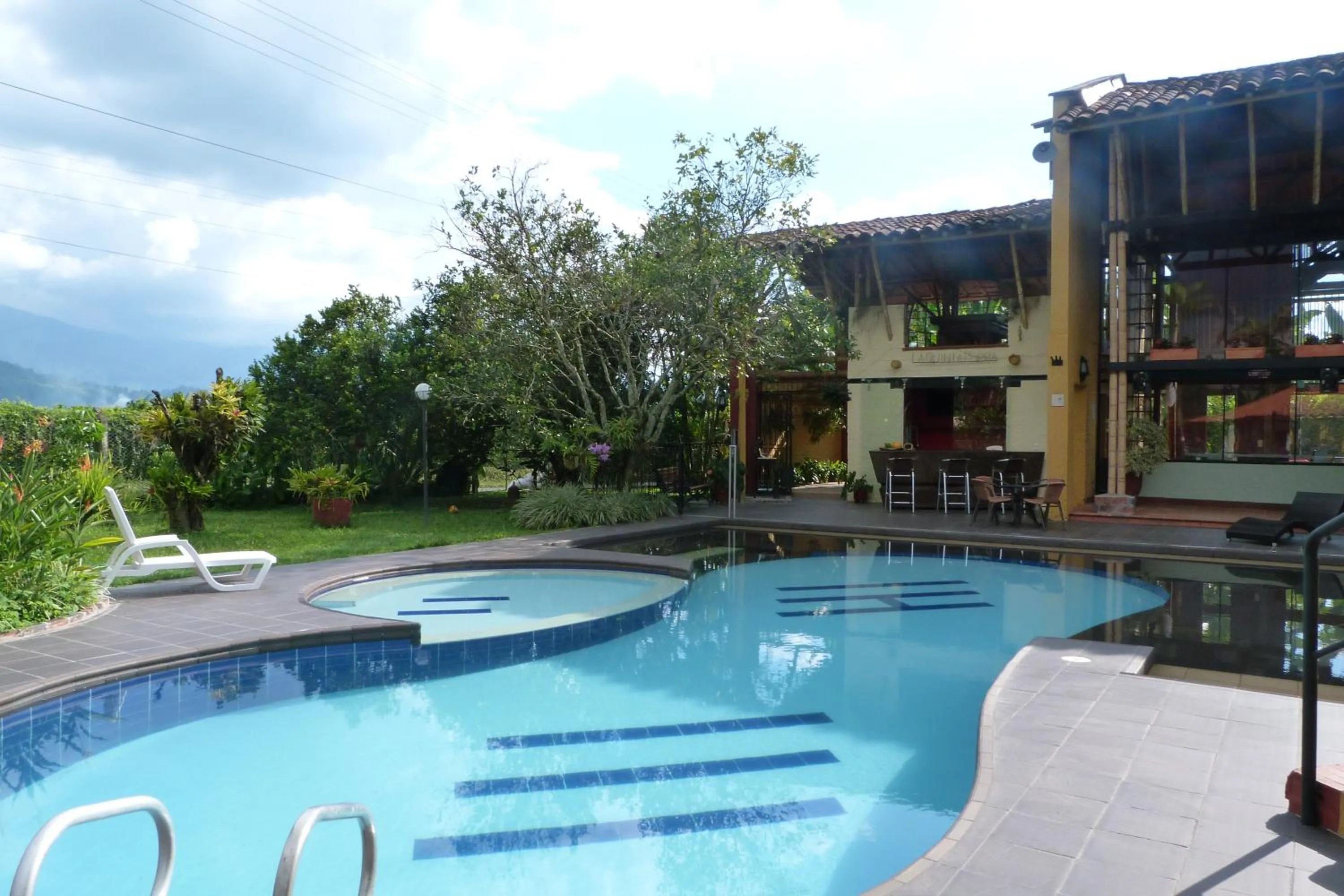Swimming pool in Finca Hotel La Quinta Porra