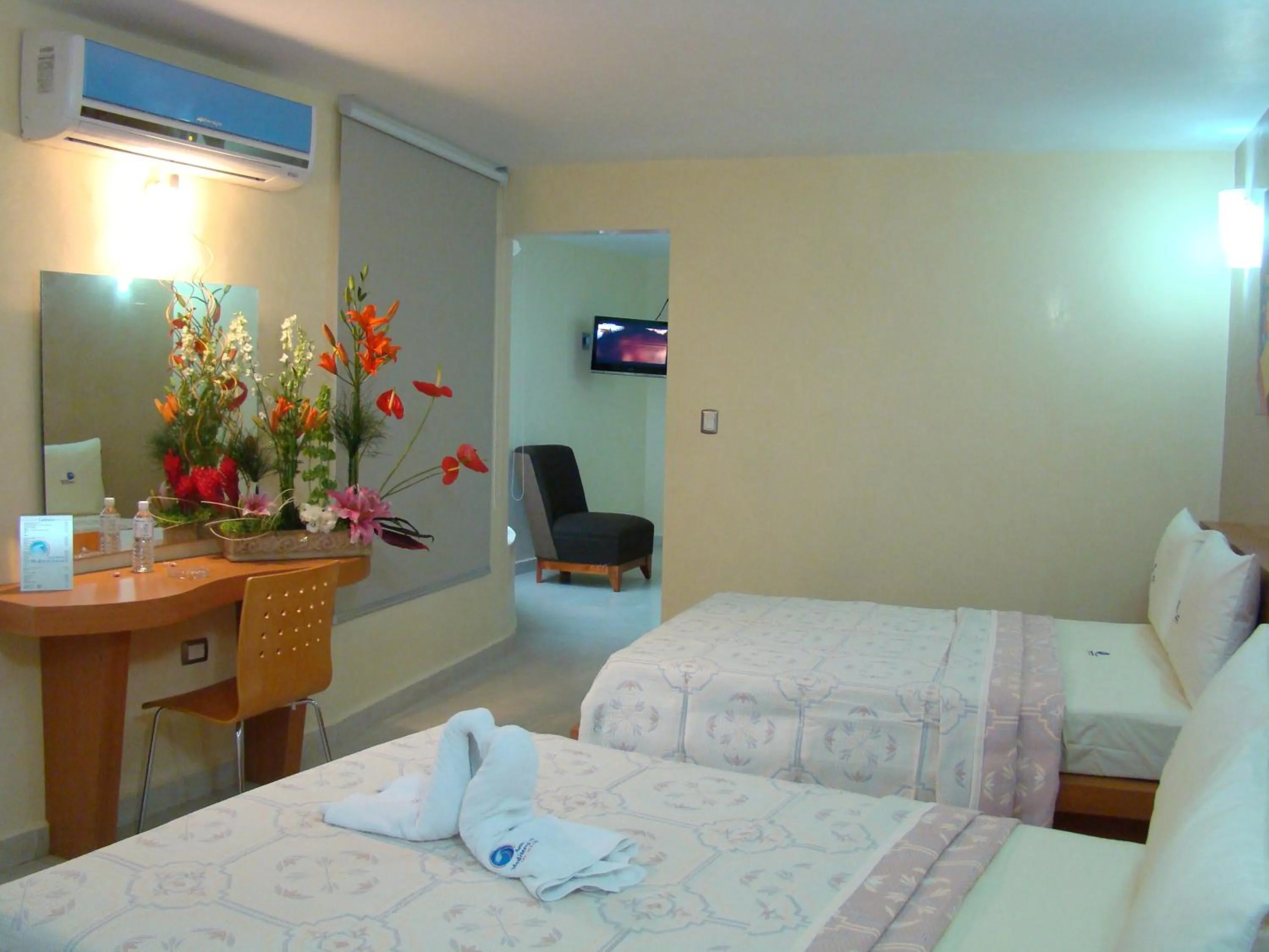 Photo of the whole room, Bed in Auto Hotel Mediterráneo