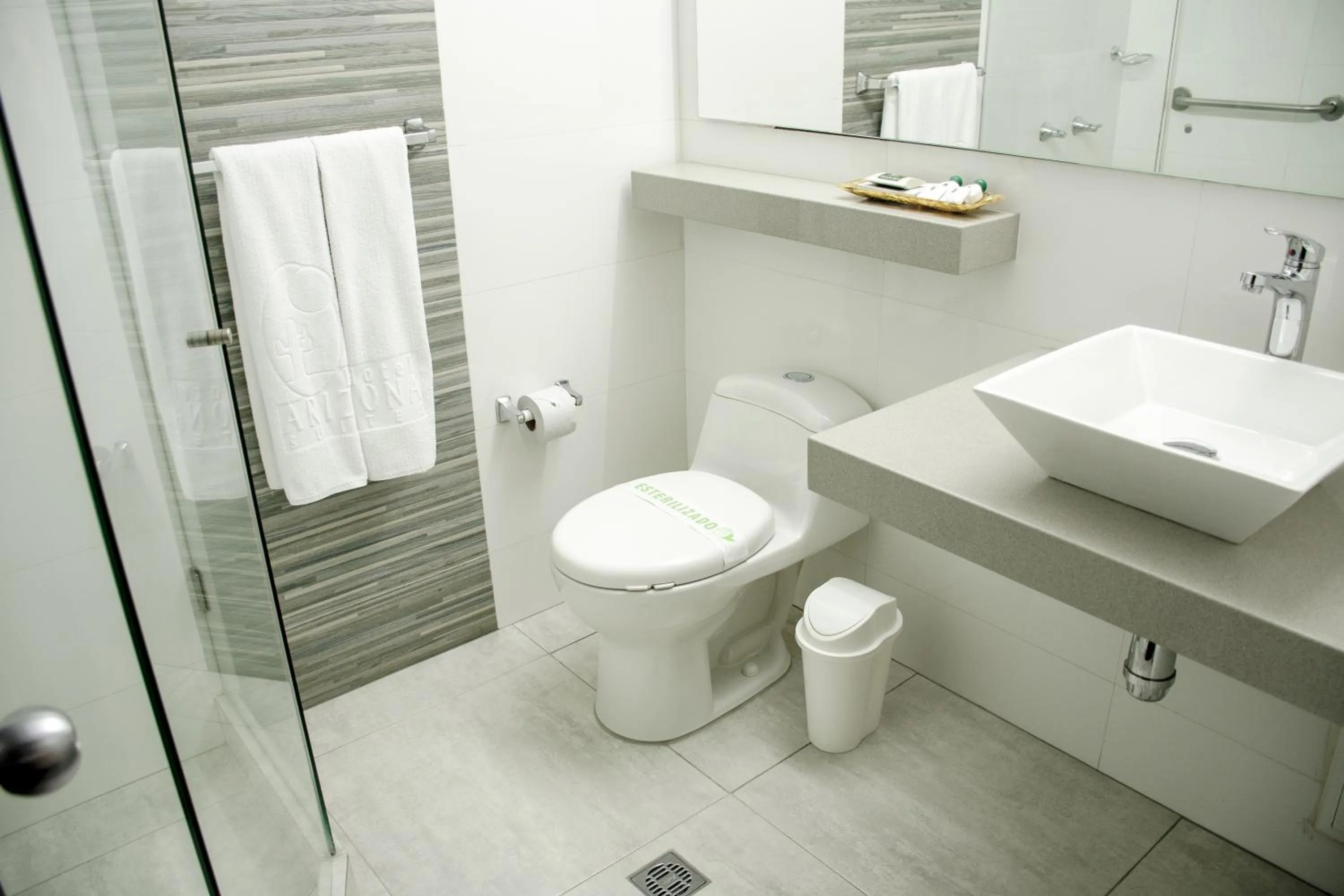 Bathroom in Hotel Arizona Suites Cúcuta