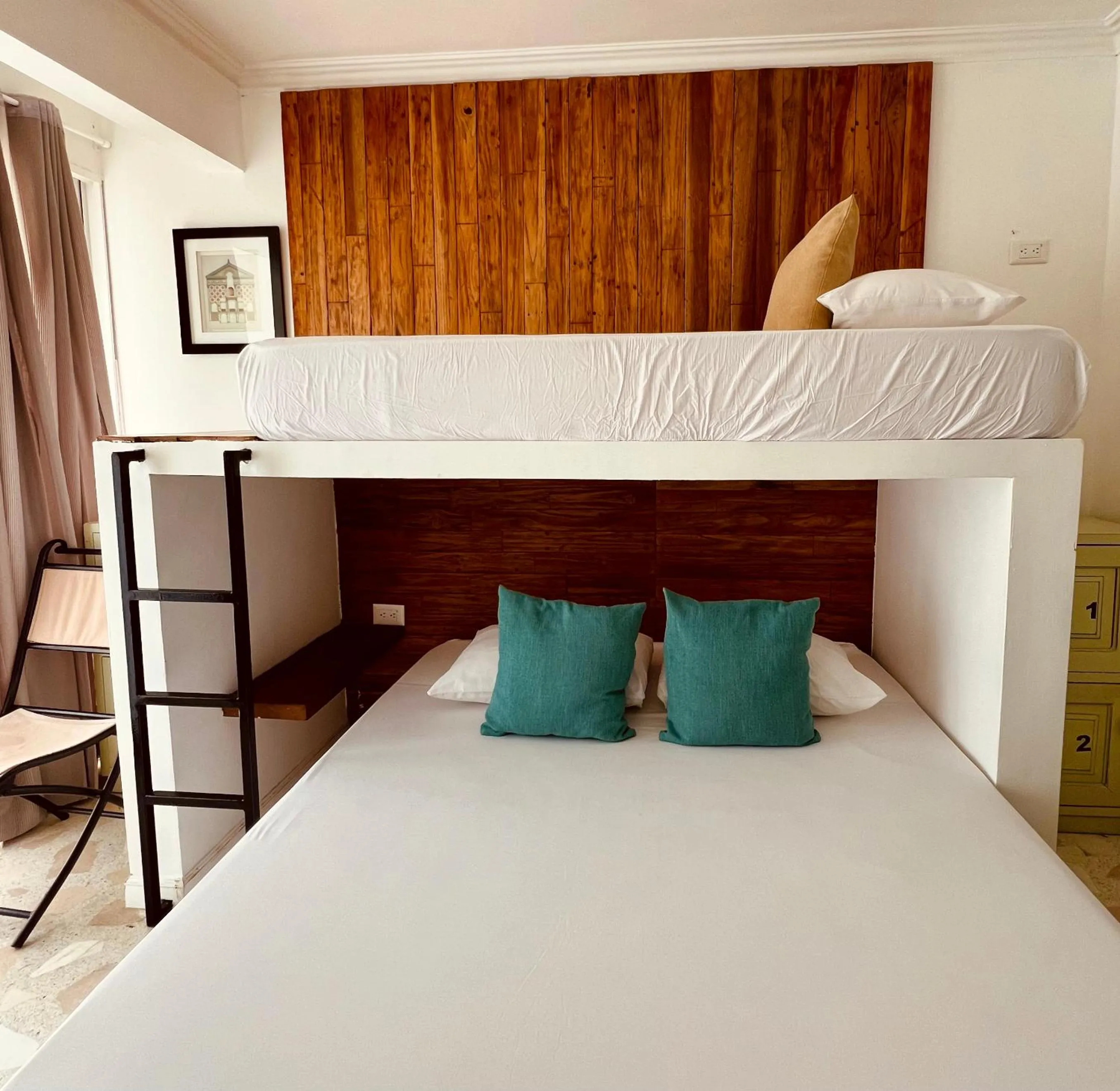 Bedroom, Bed in Peregrinos Hostel Cartagena de Indias