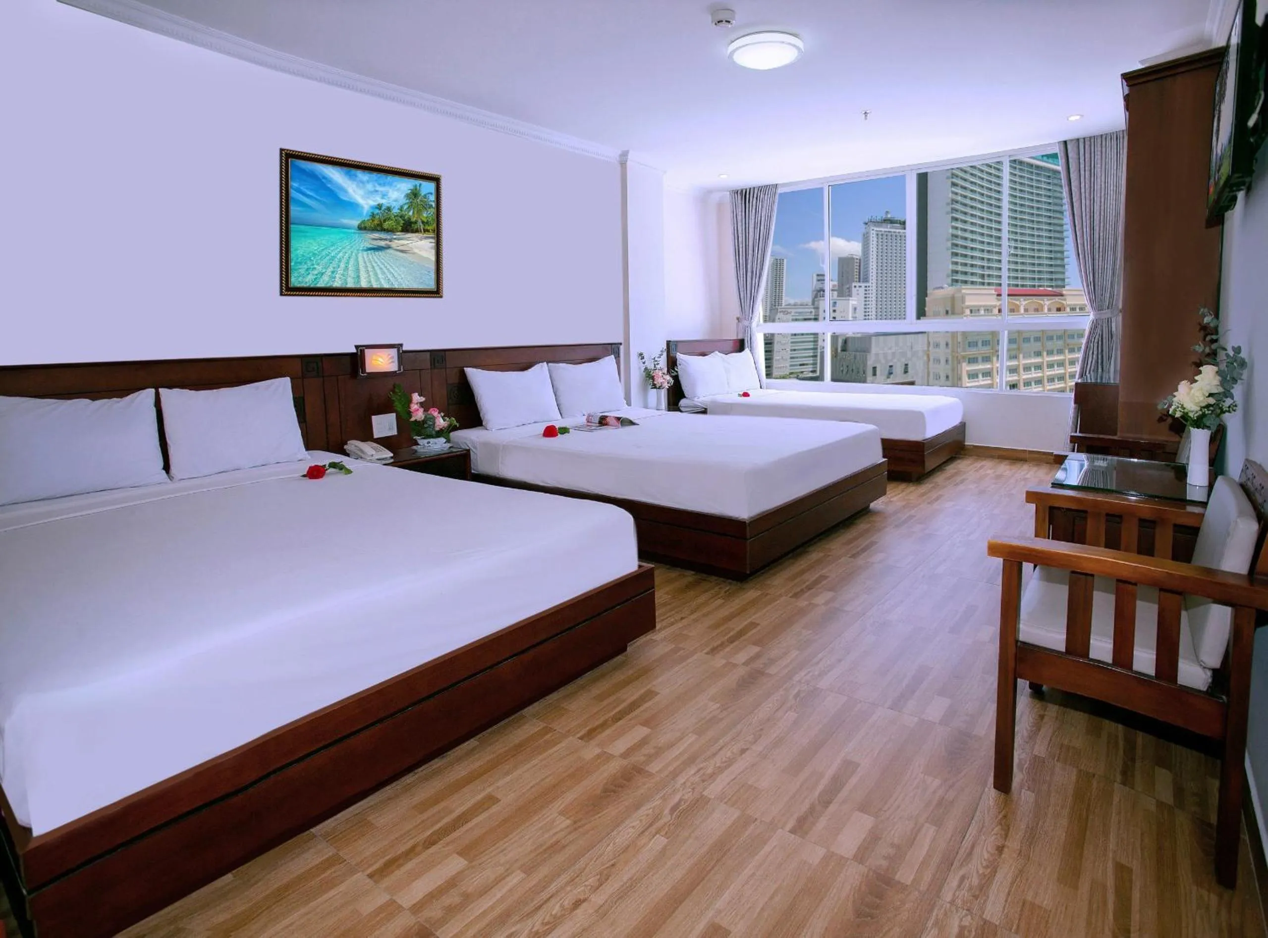 Bed in Nice Swan Hotel