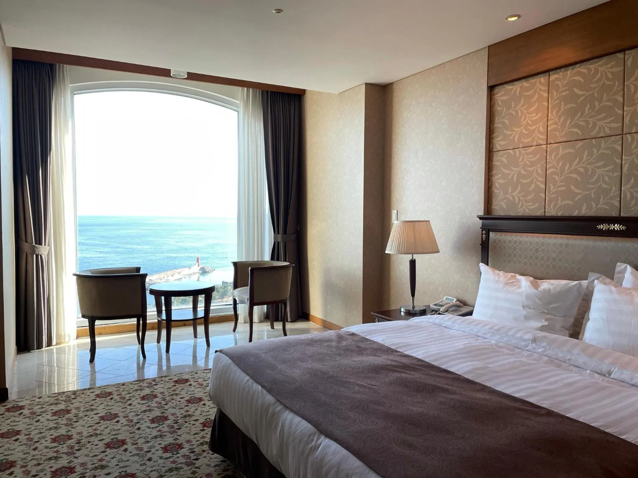 Decorative detail, Bed in Hotel Maremons