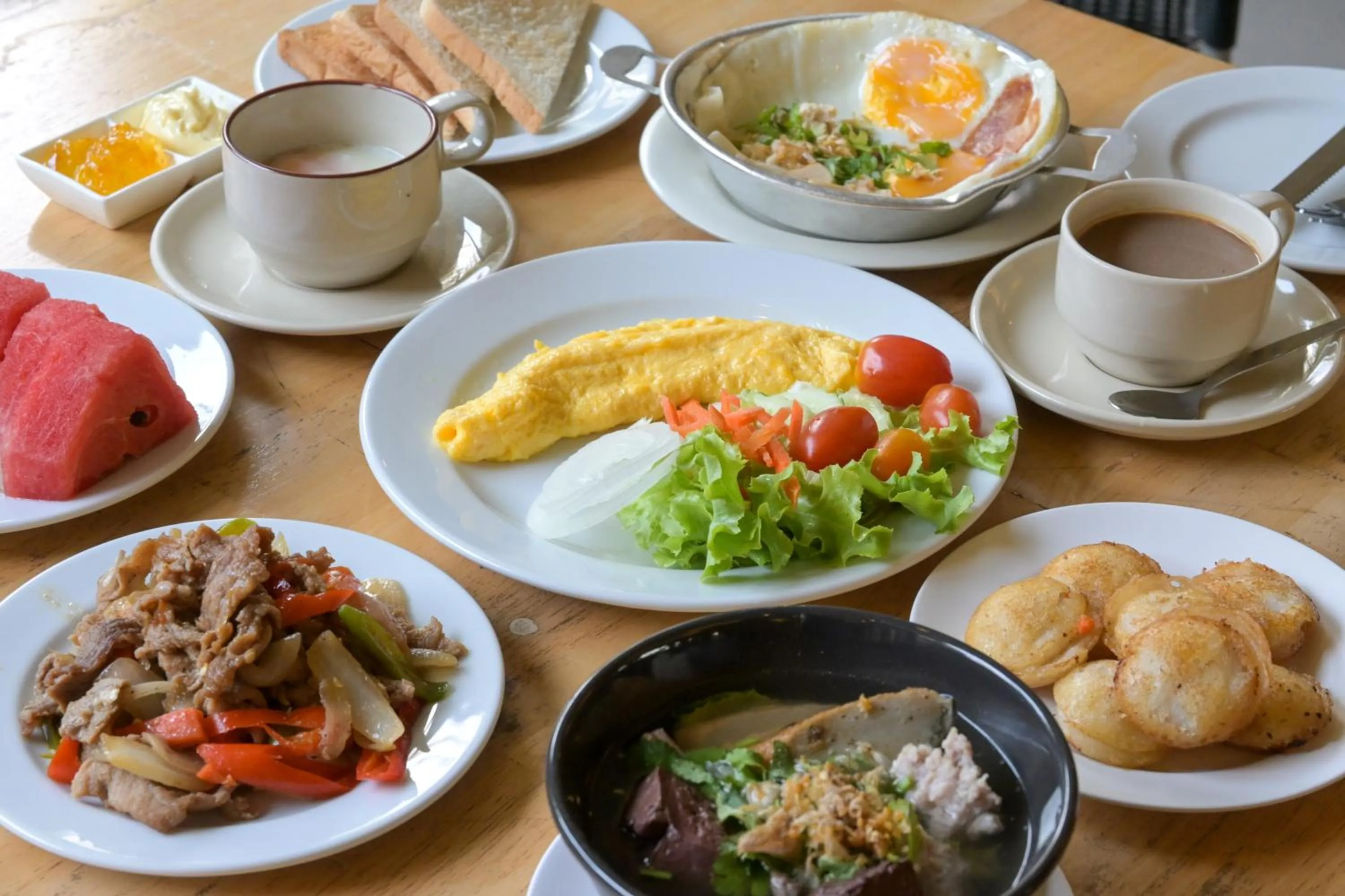 Breakfast in Rattana Park Hotel