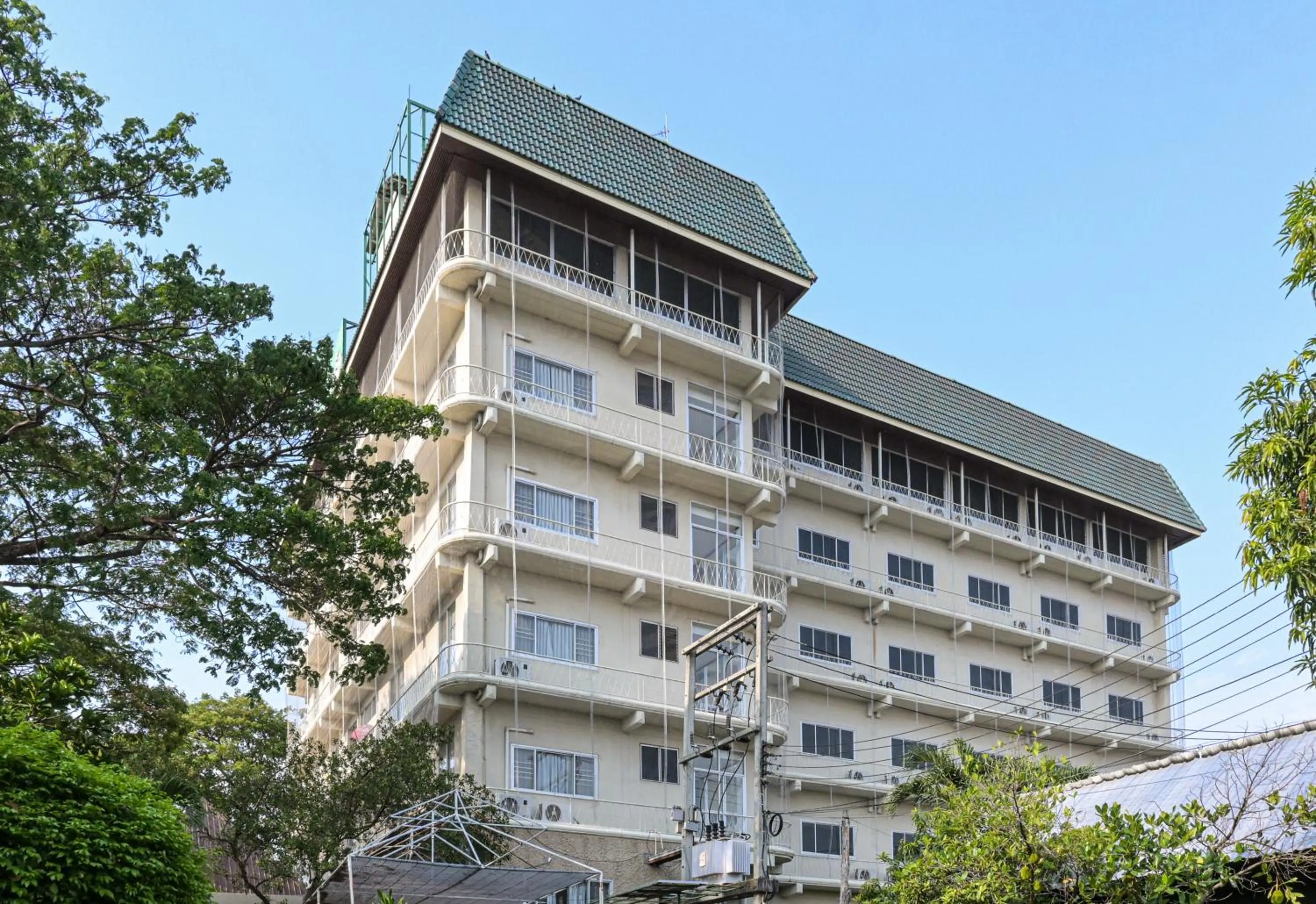 Property building in Rattana Park Hotel