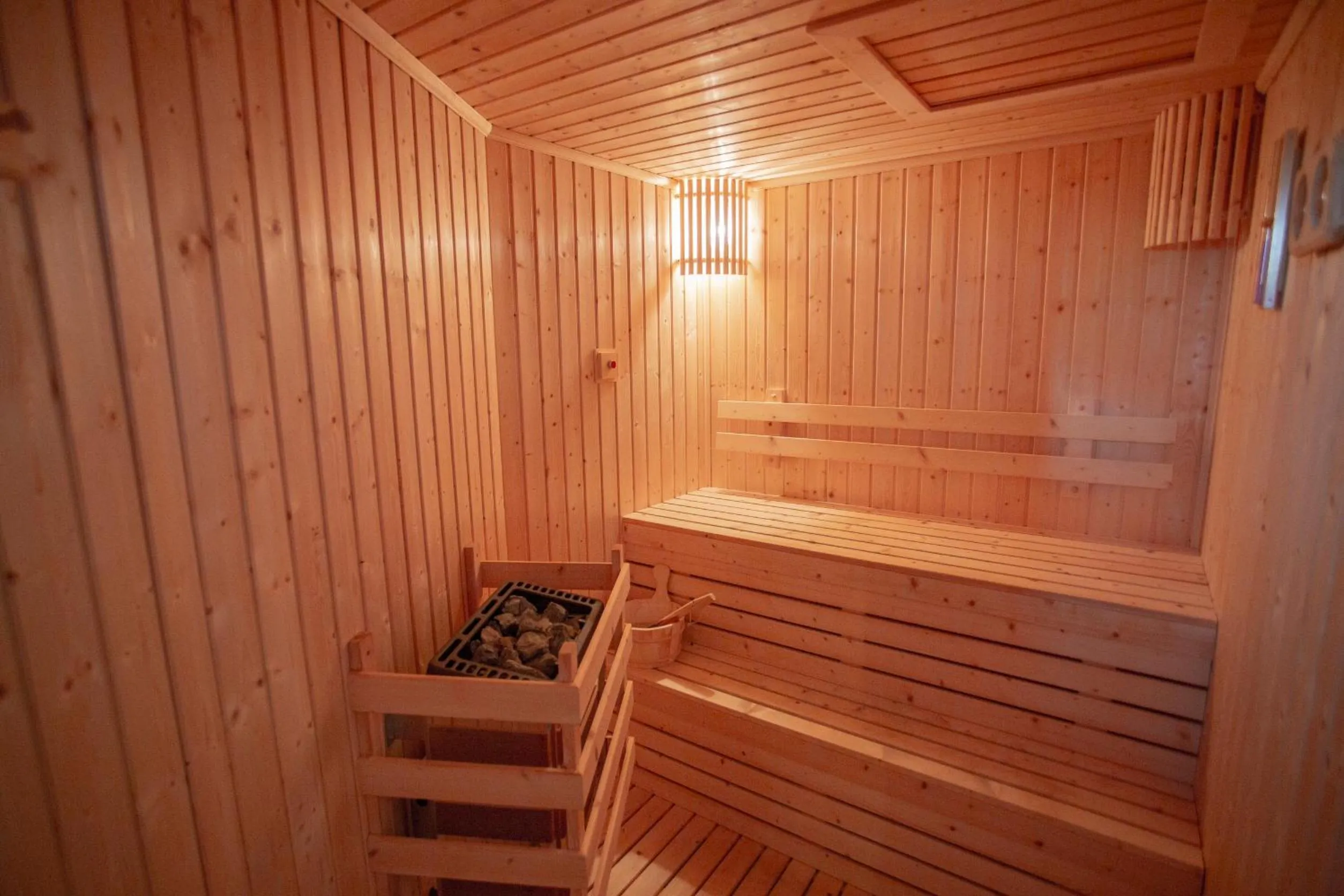 Sauna in Na Tree Tara Riverside Resort Amphawa Damnoensaduak