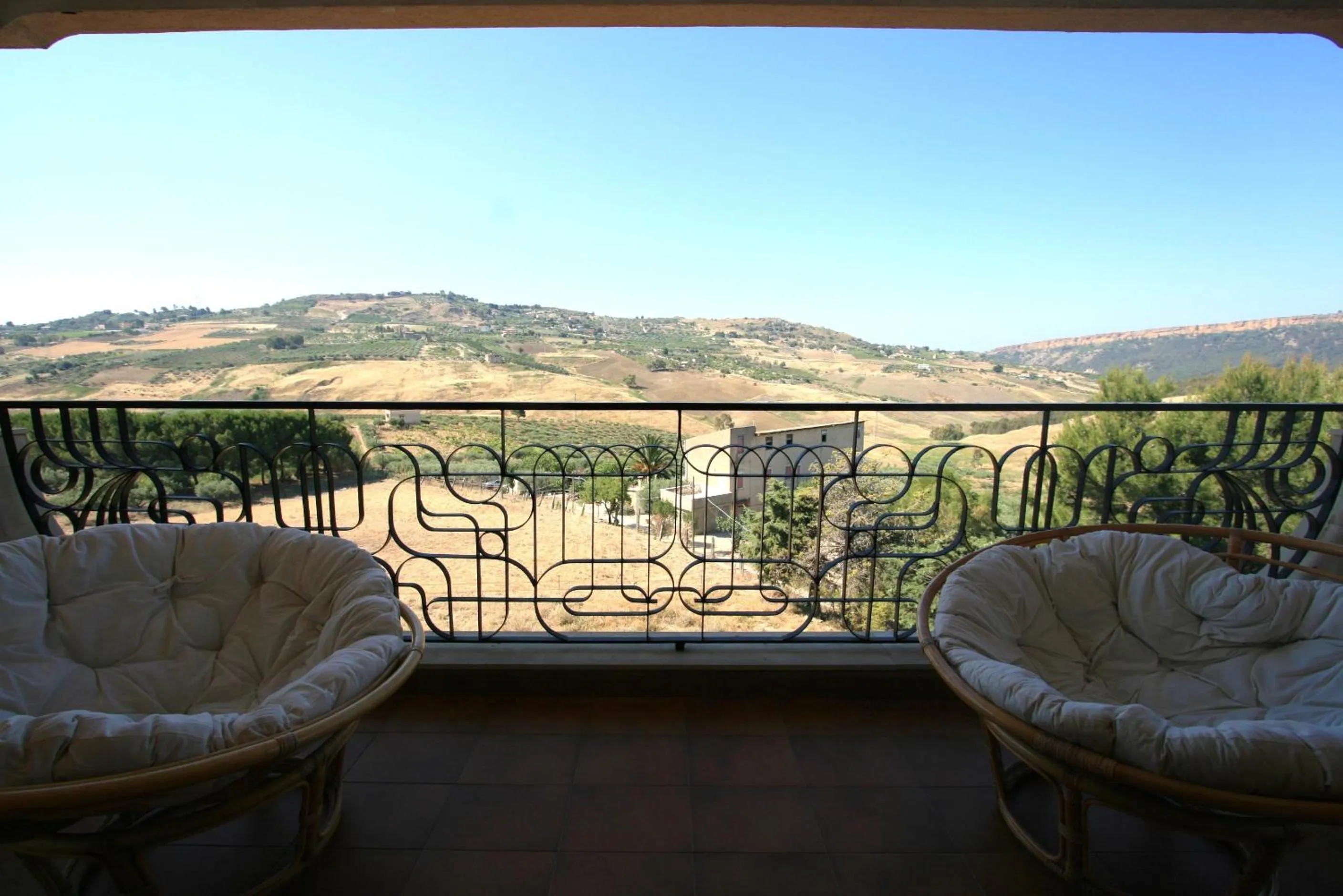 Garden view in Villa Diana
