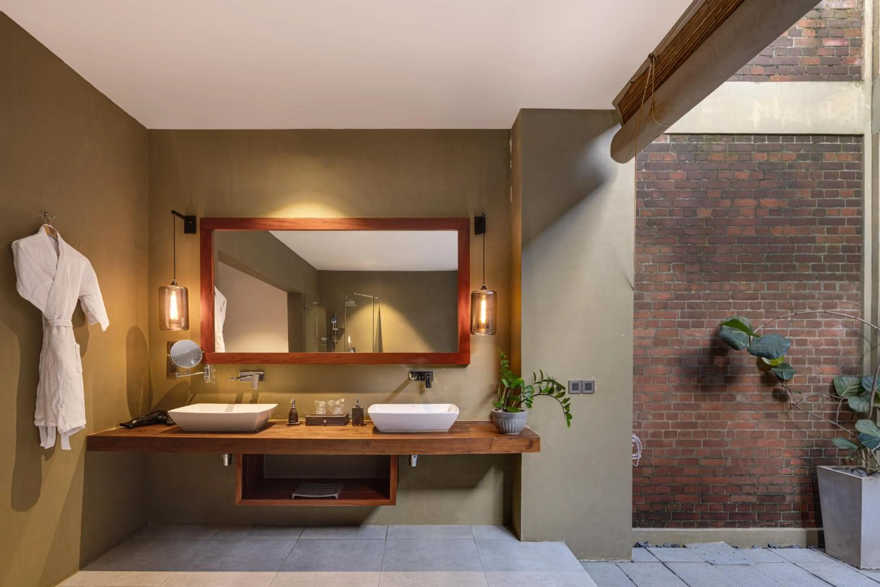 Bathroom, Bed in Ayana Sea