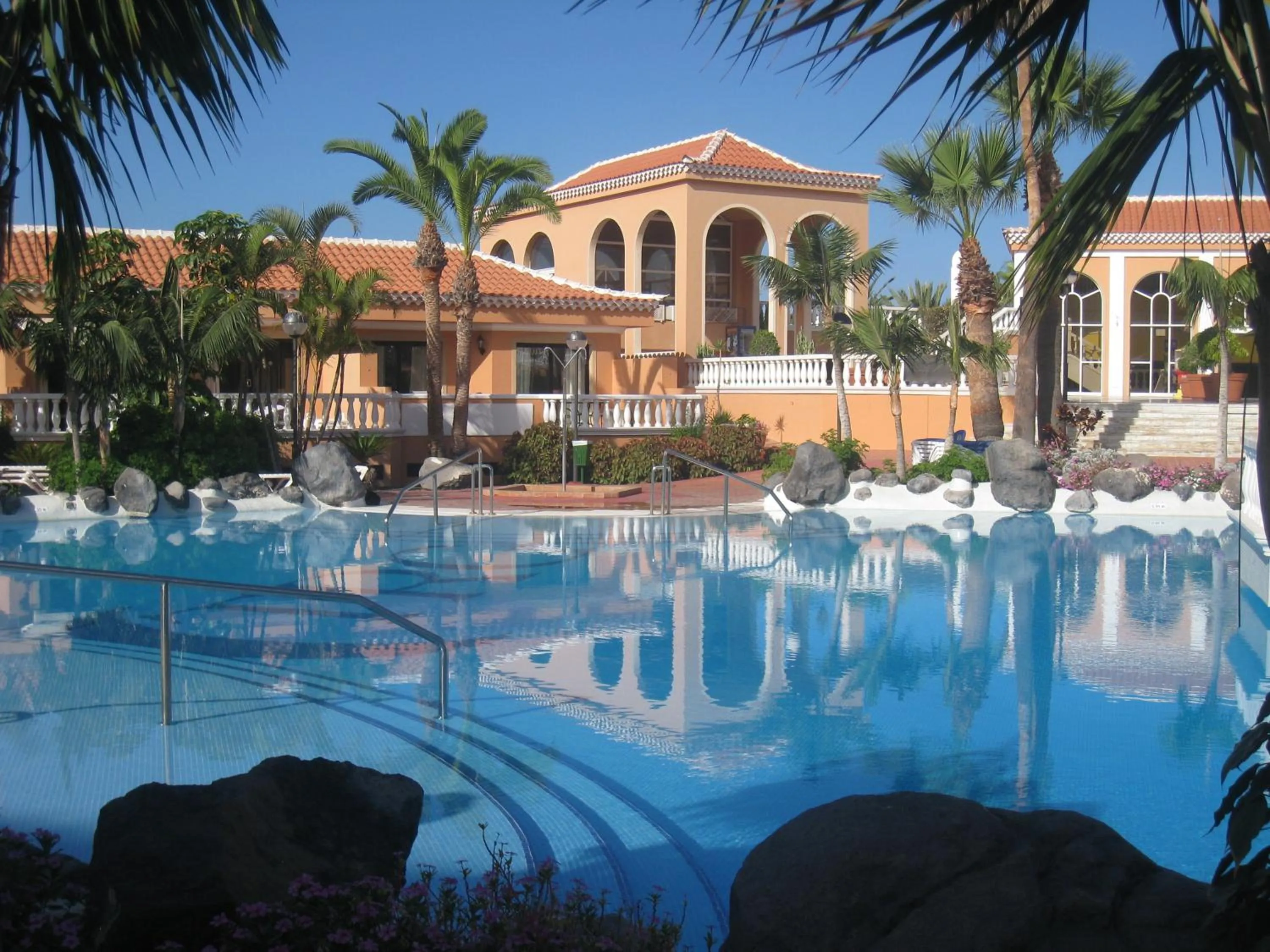Swimming pool in Tenerife Royal Gardens - Viviendas Vacacionales