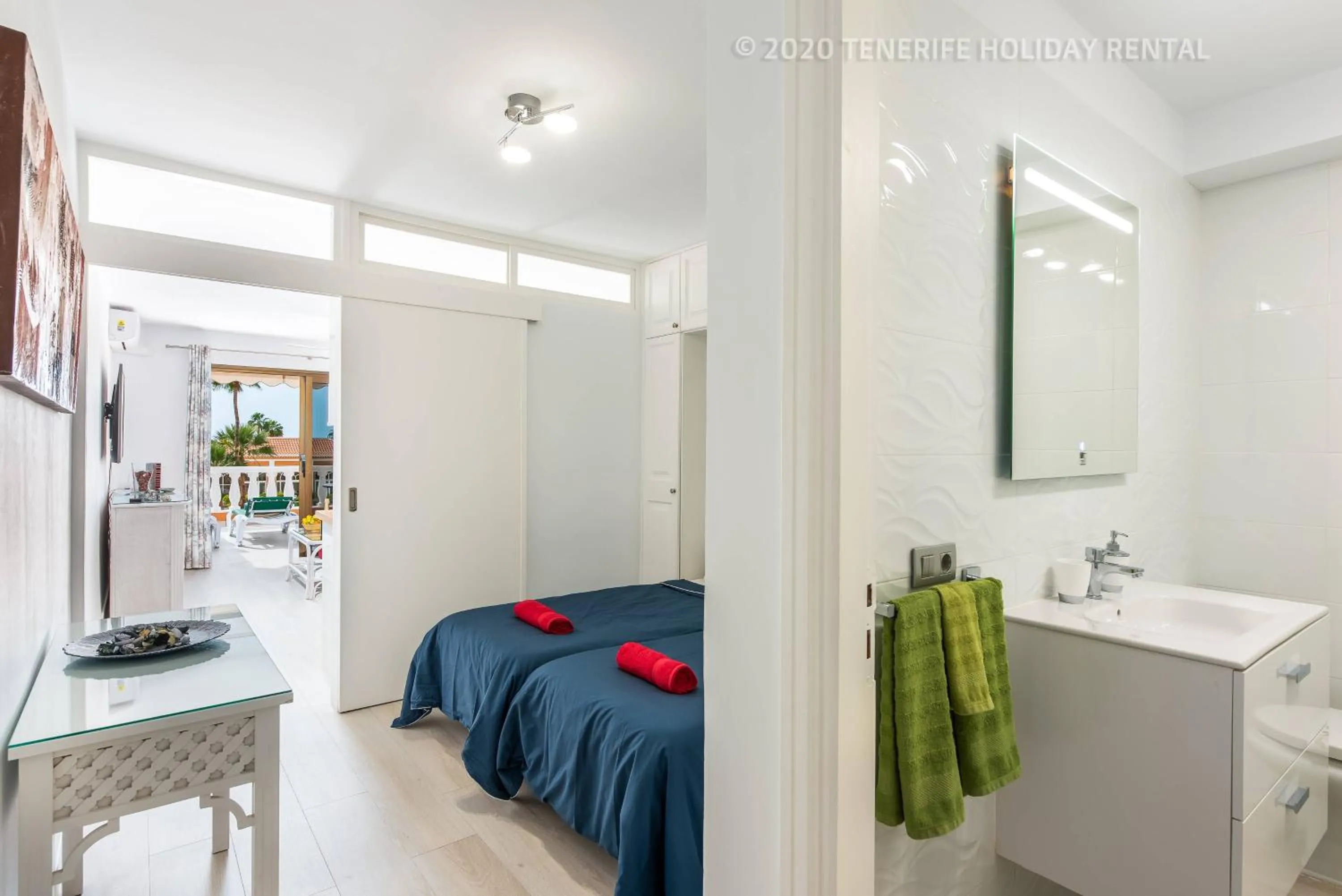 Bed in Tenerife Royal Gardens - Viviendas Vacacionales