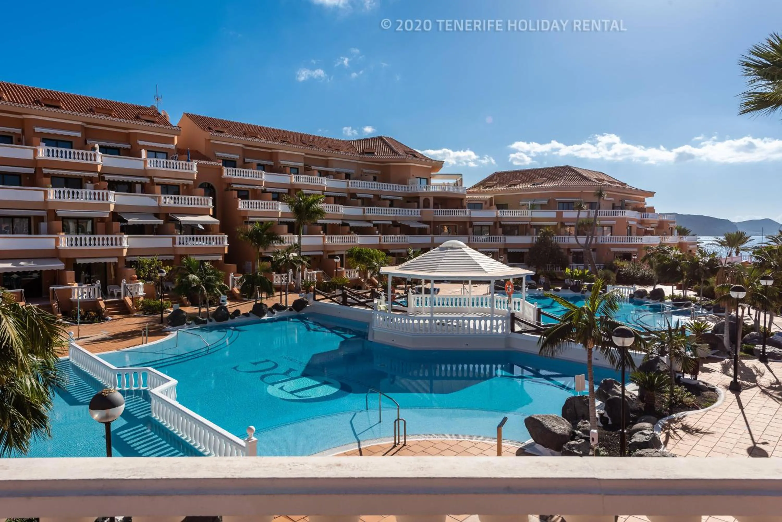 Property building in Tenerife Royal Gardens - Viviendas Vacacionales