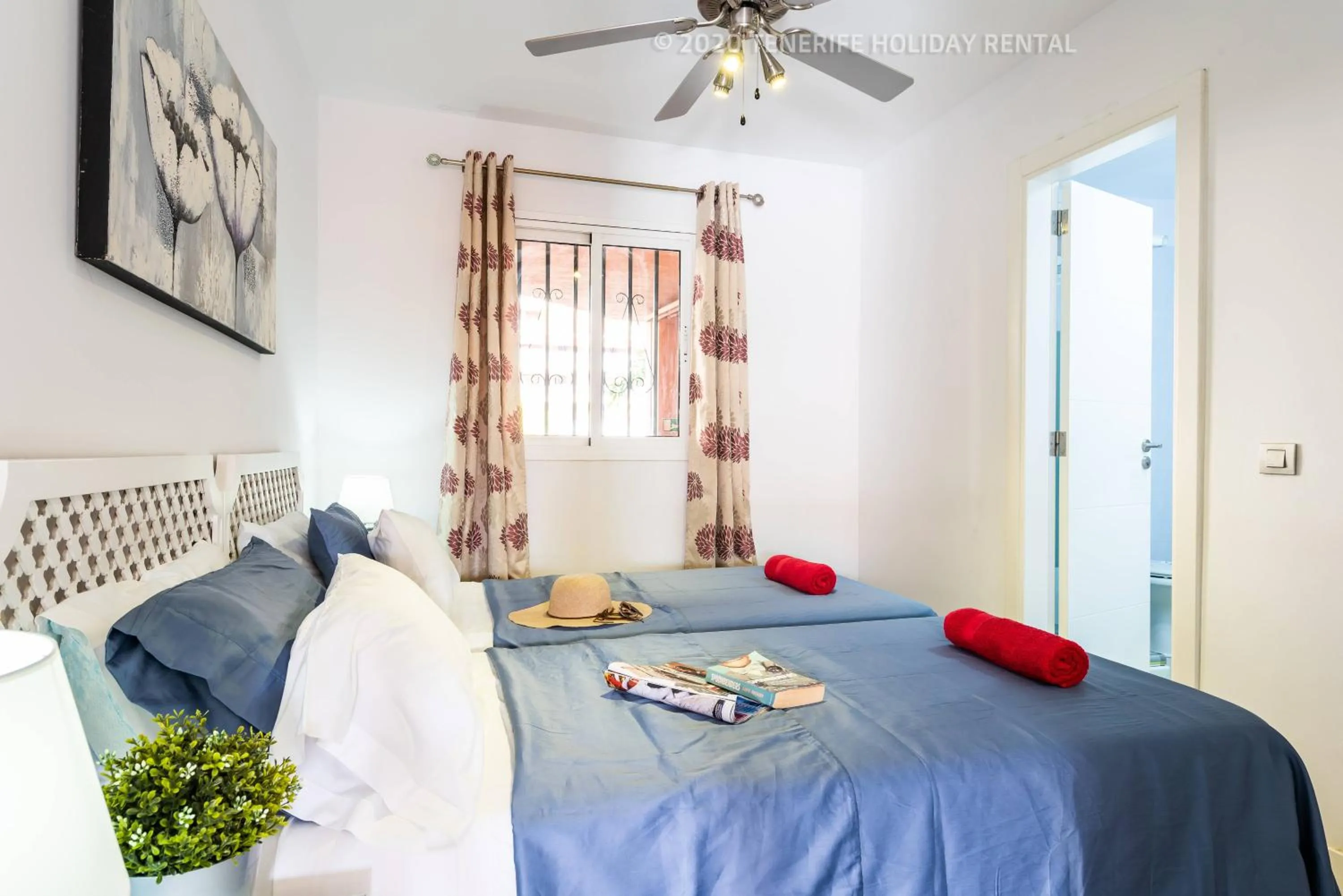 Bedroom, Bed in Tenerife Royal Gardens - Viviendas Vacacionales