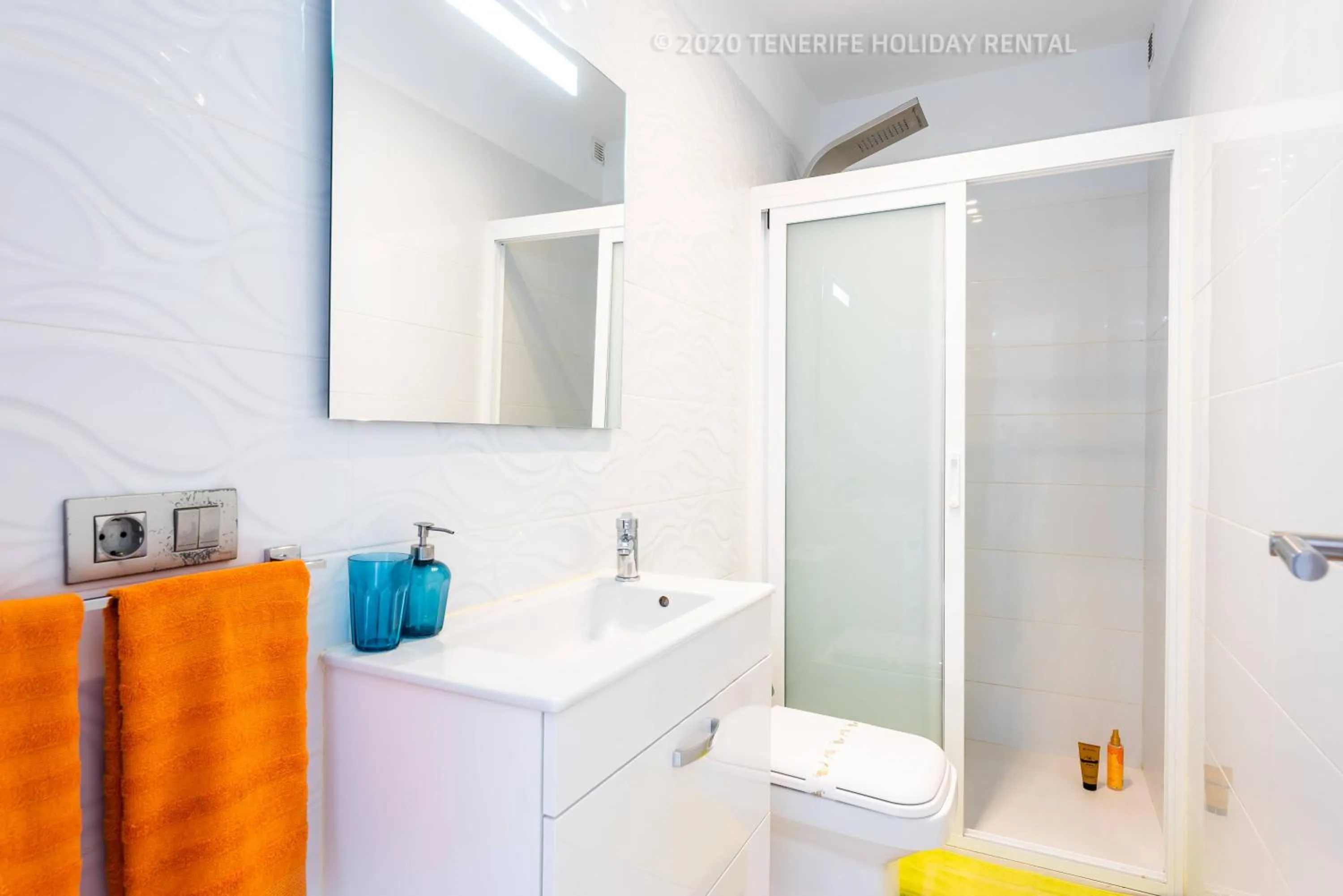 Bathroom in Tenerife Royal Gardens - Viviendas Vacacionales