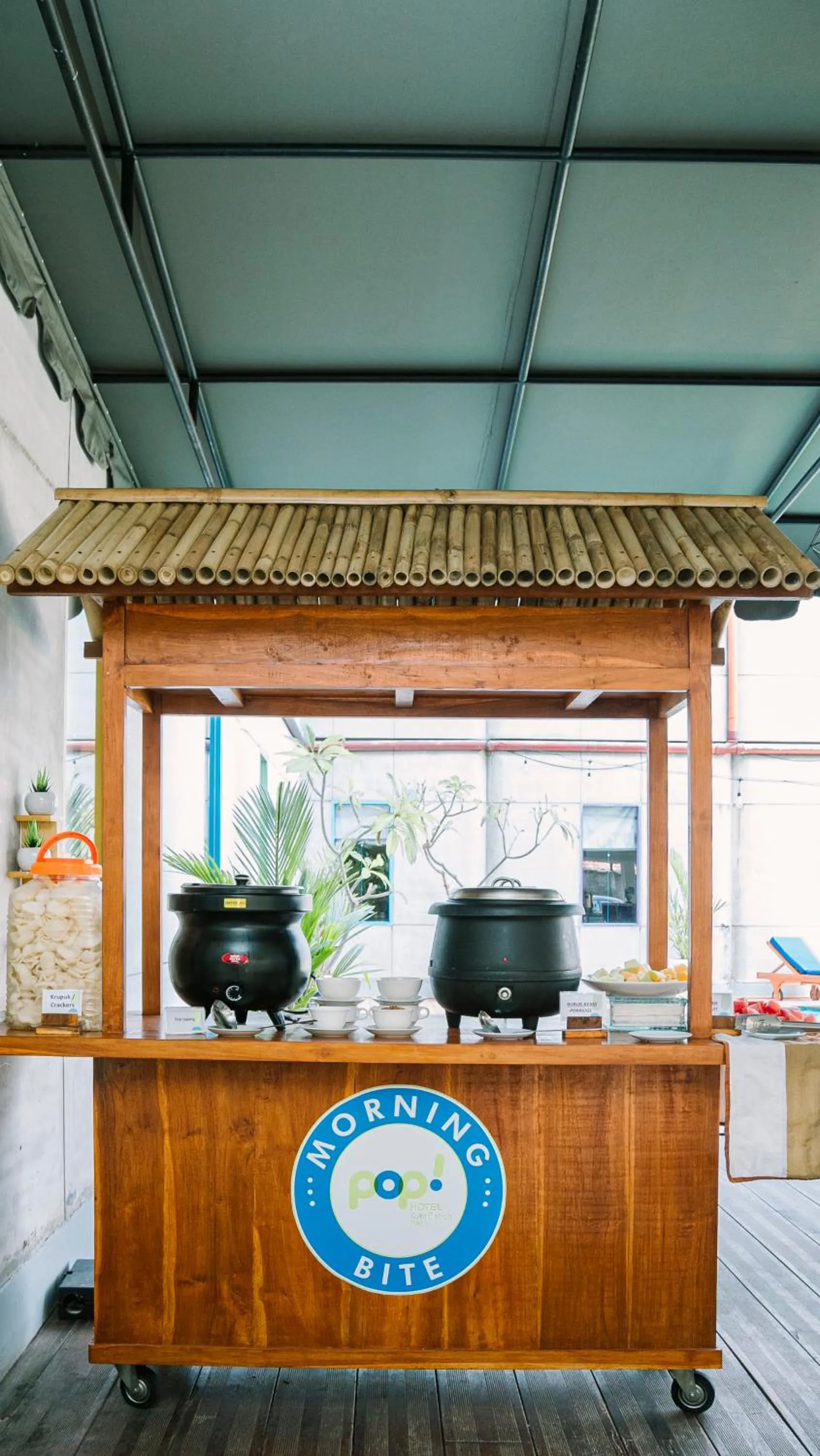 Food and drinks in POP! Hotel Kuta Beach