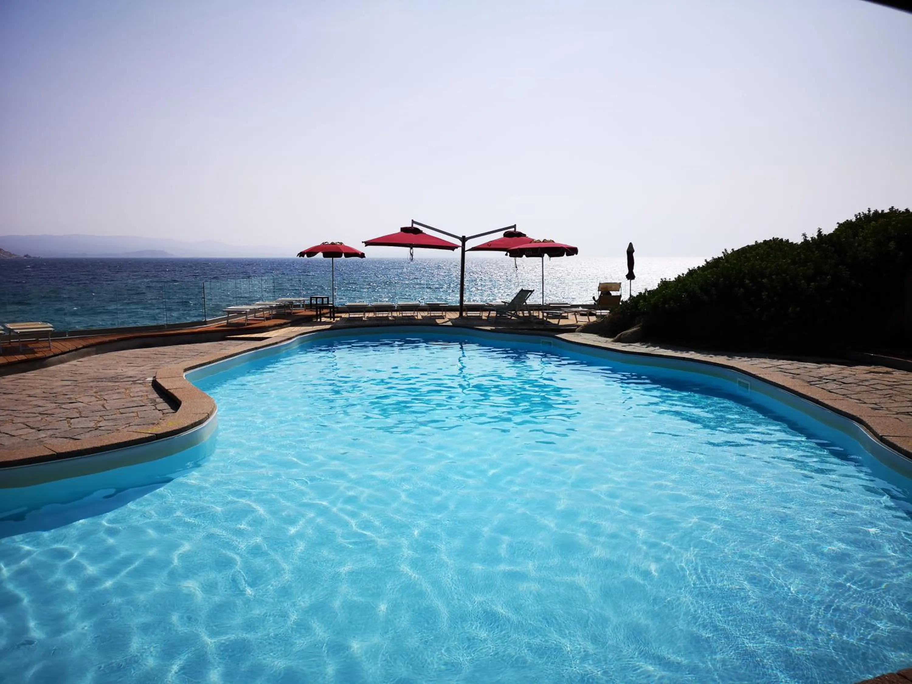 Swimming pool in Club Esse Shardana