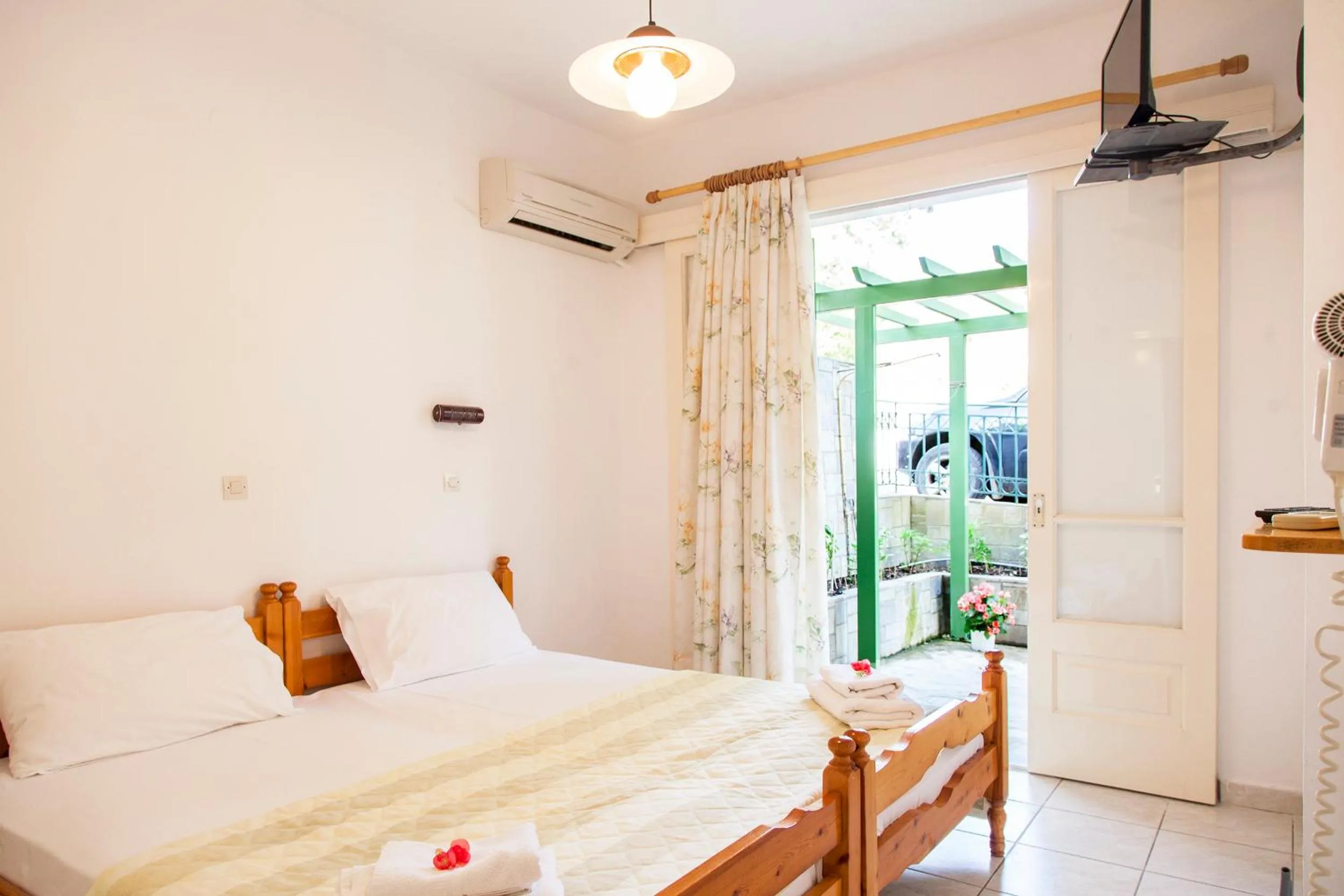 Day, Bed in Georgakis George Rooms