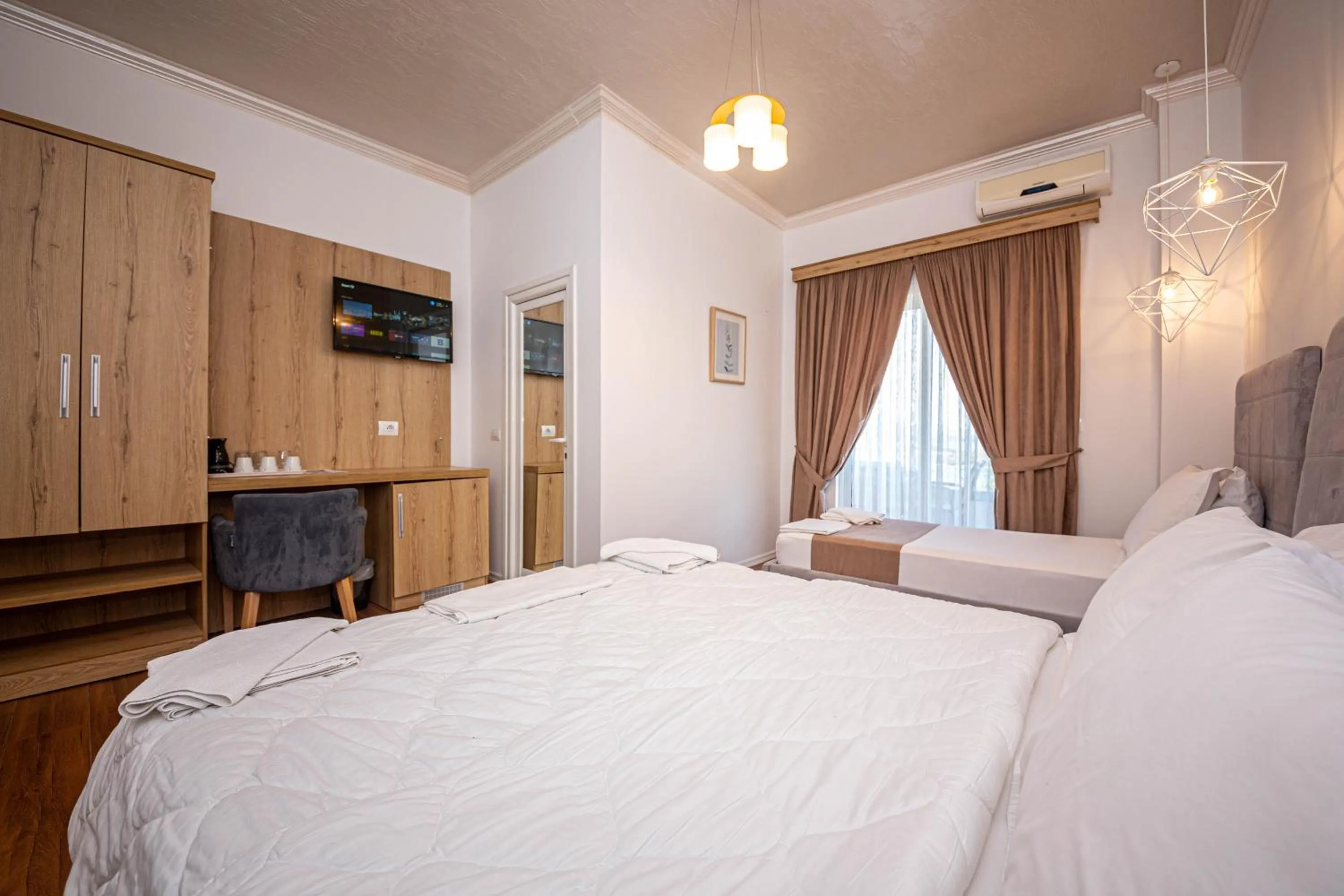 Bedroom, Bed in Hotel Murati