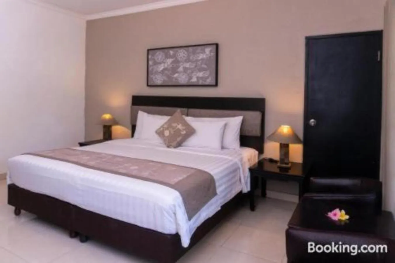 Bedroom, Bed in Sarinande Hotel