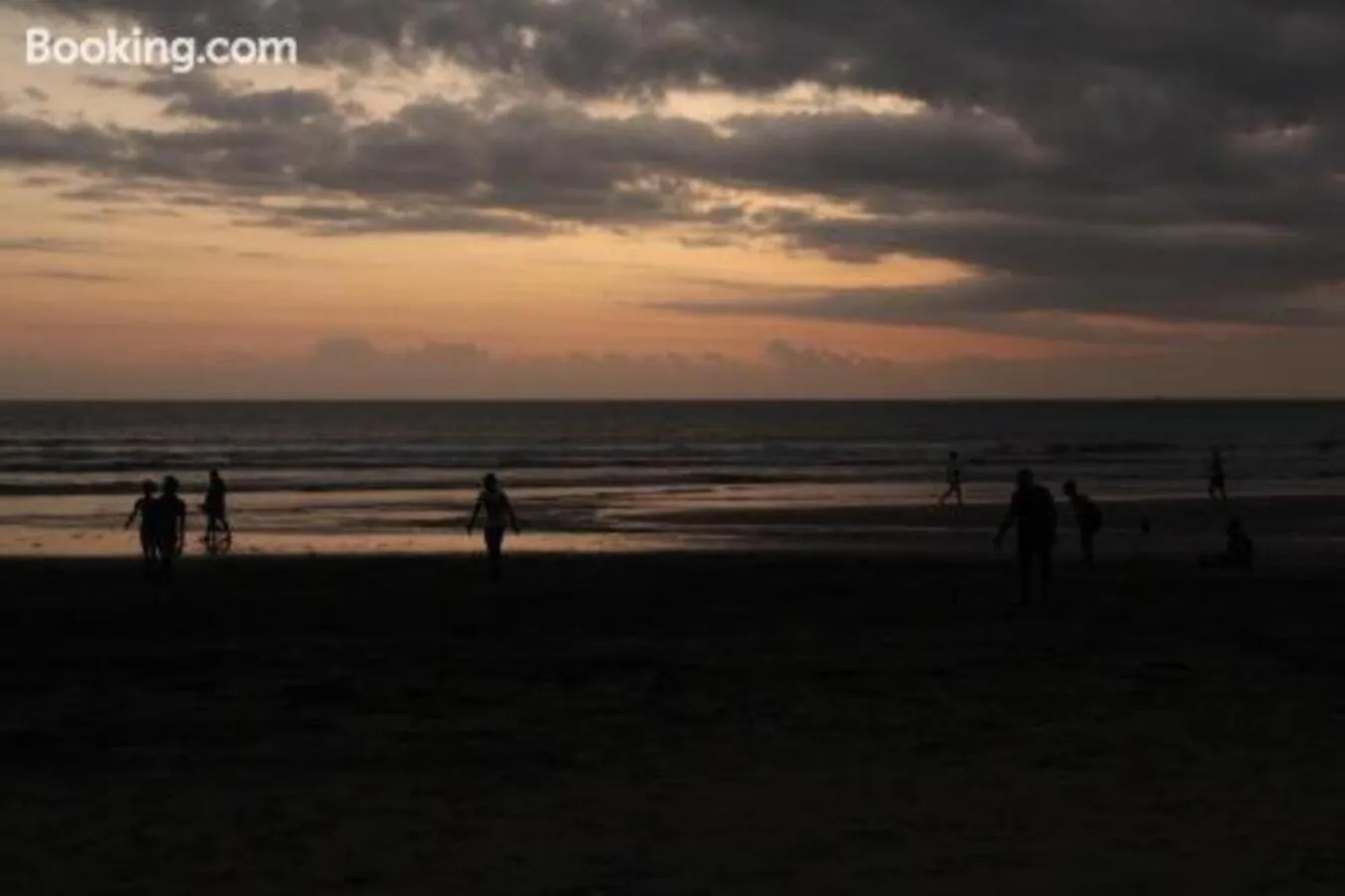 Beach in Sarinande Hotel