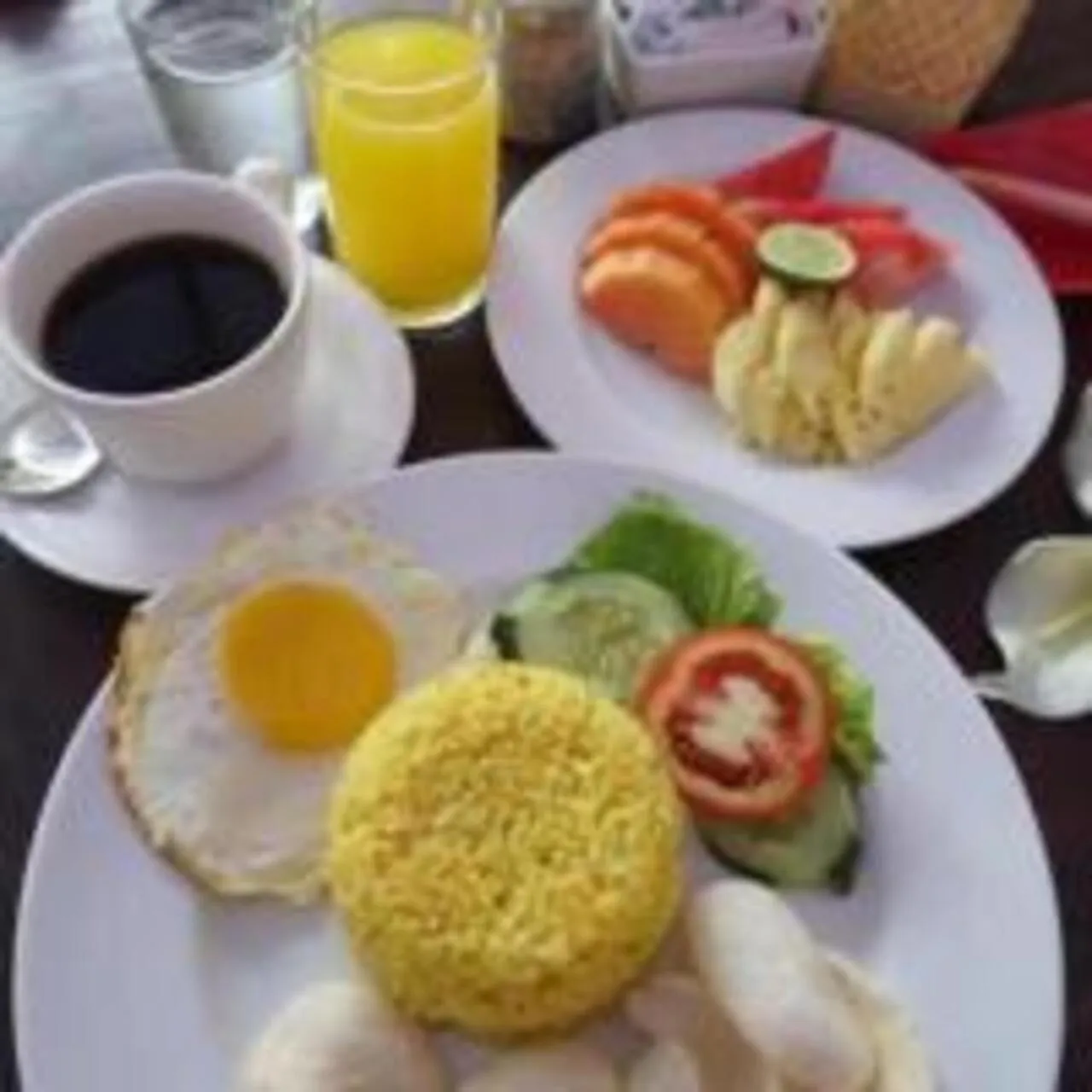 Restaurant/places to eat in Sarinande Hotel