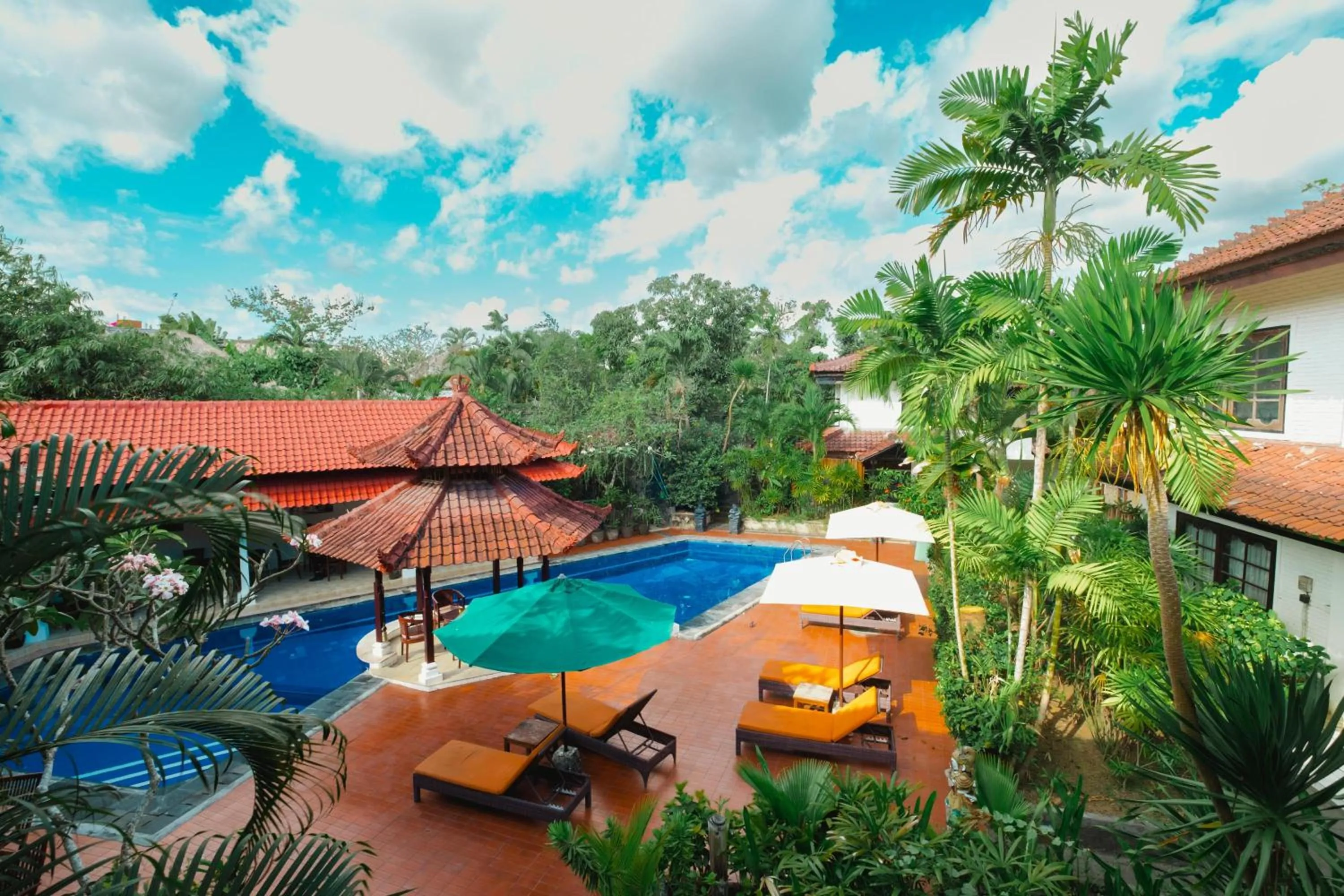 Garden view in Sarinande Hotel