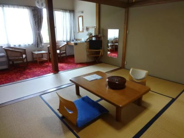 Photo of the whole room in Ryokan Fujitomita