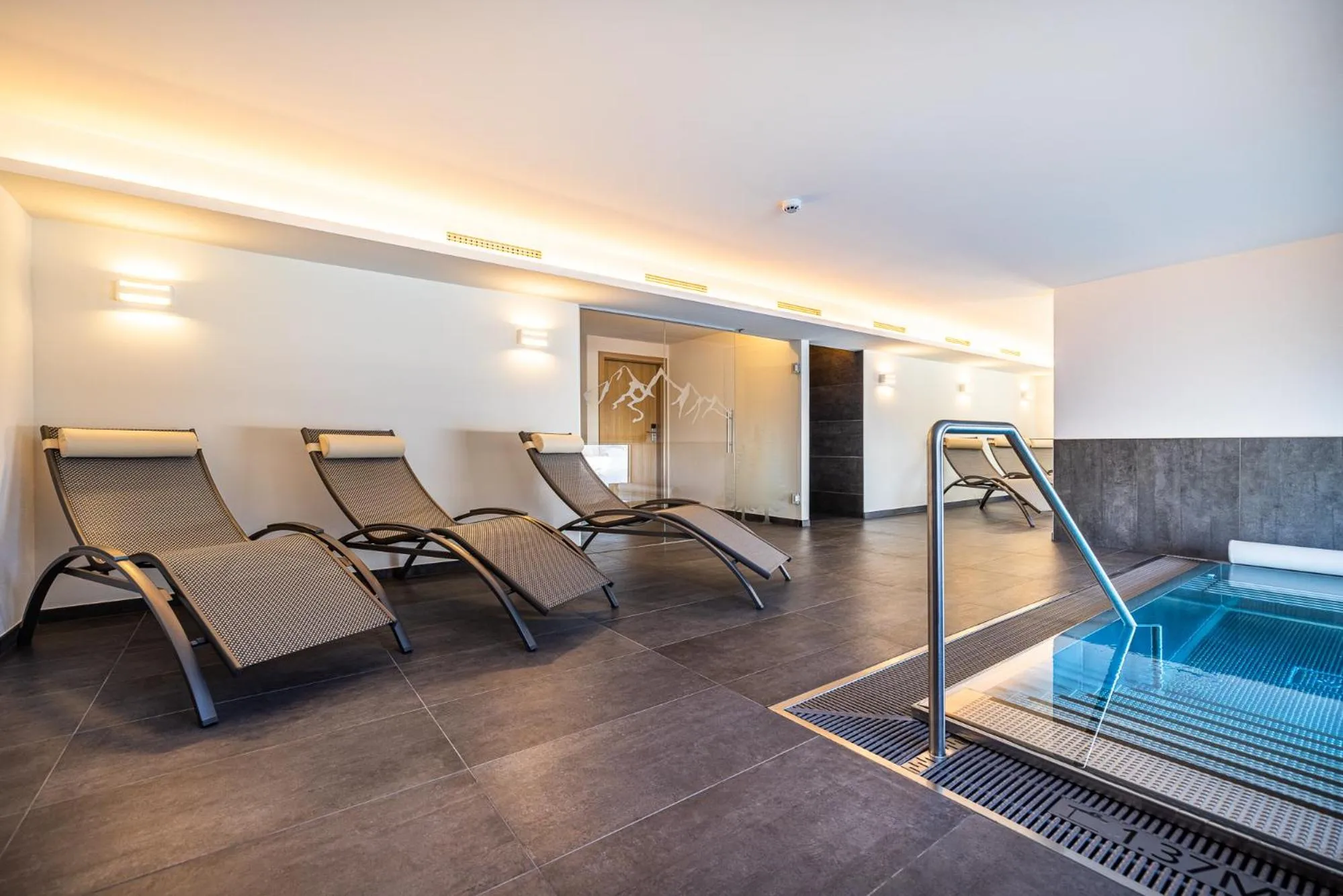 Swimming pool in Der Alpenblick