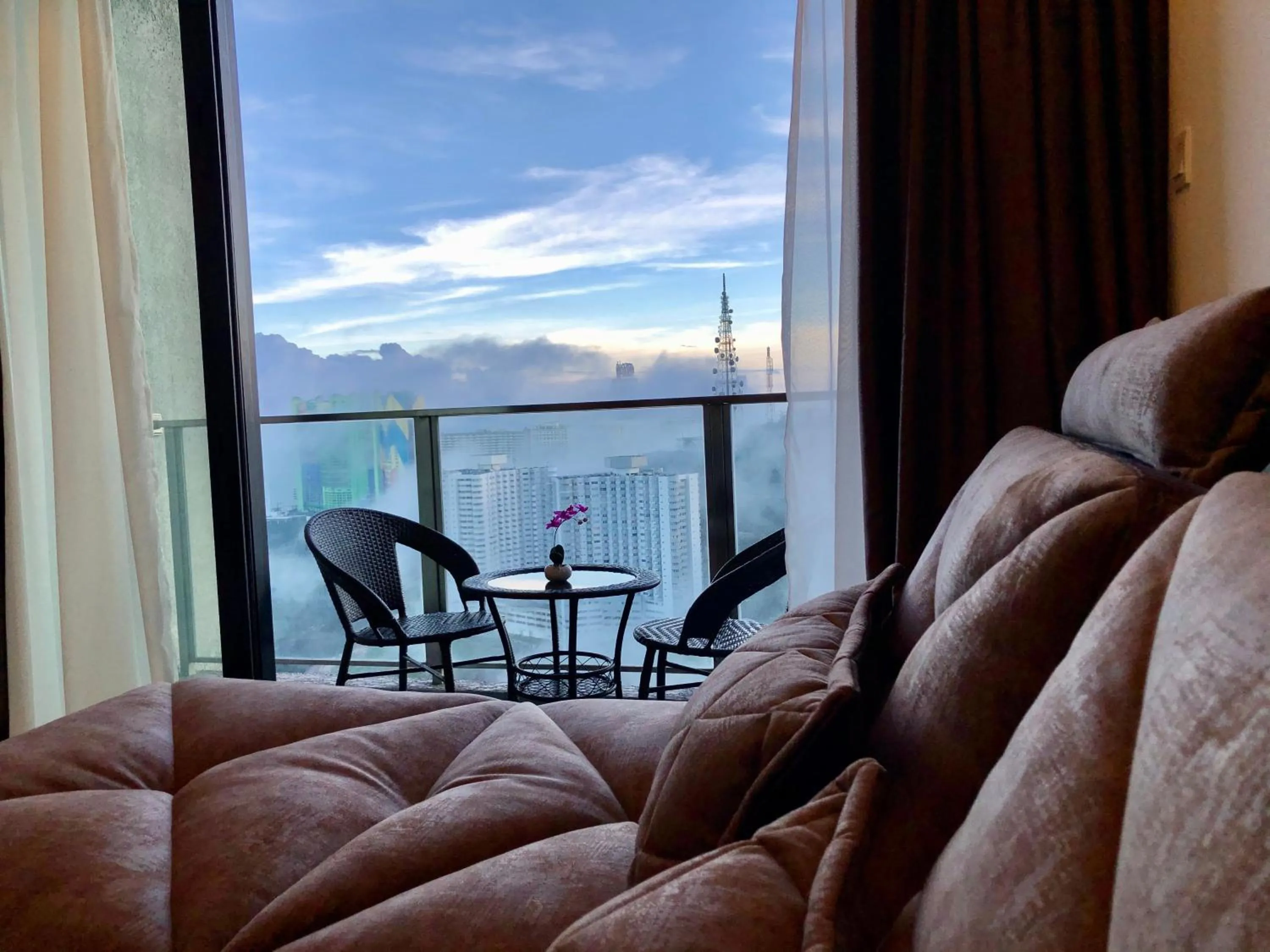 Balcony/Terrace in Sky D'Mont Suites