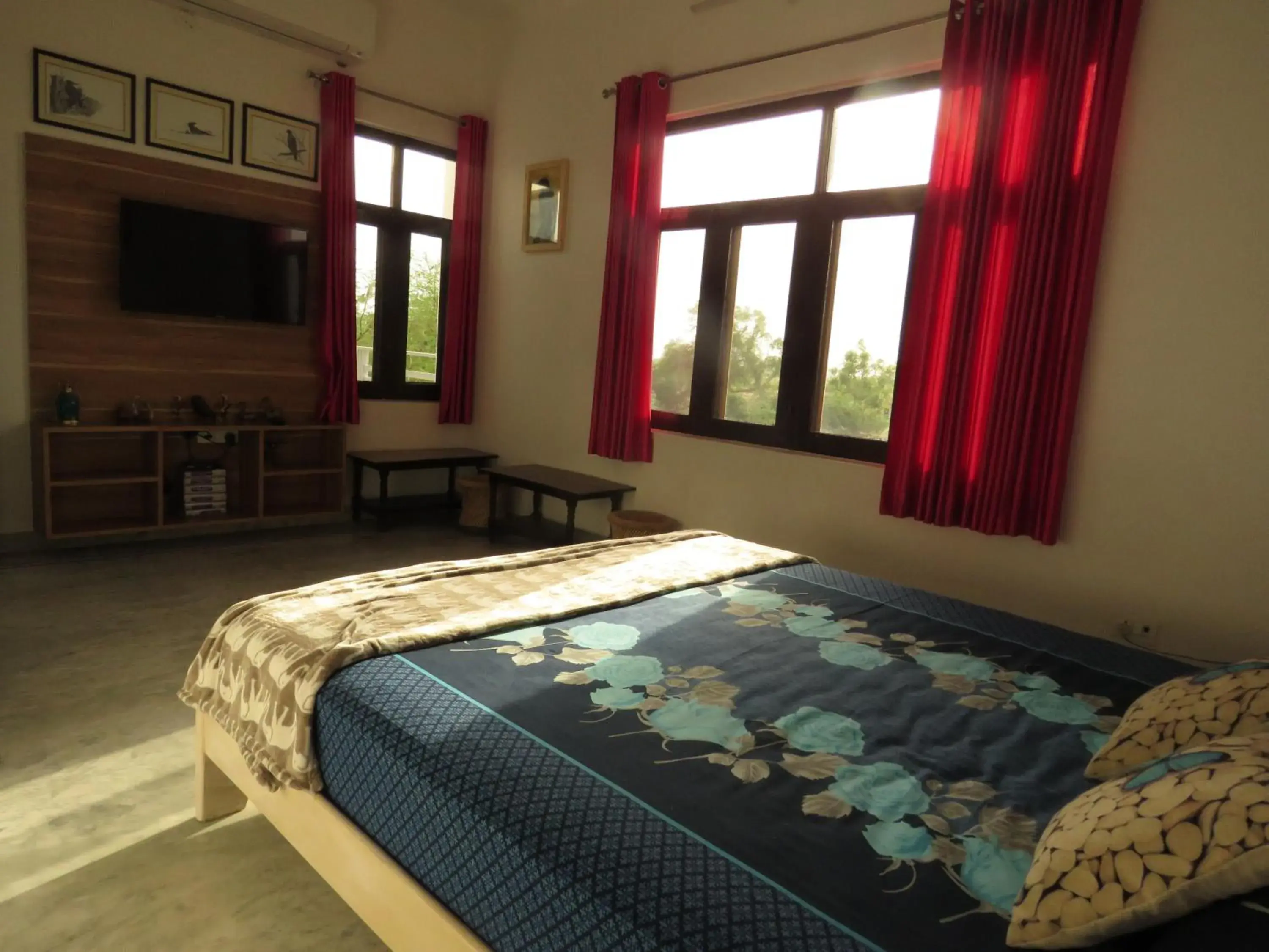 Deluxe Double Room in IbisHouse Farm Stay Deluxe Double Room in IbisHouse Farm Stay