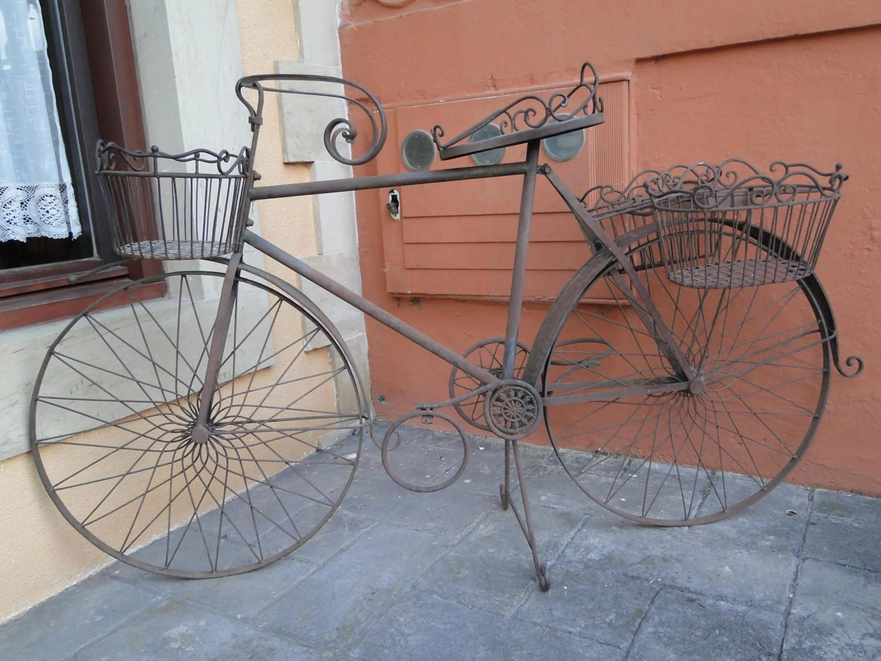 Facade/entrance in Posada La Mies