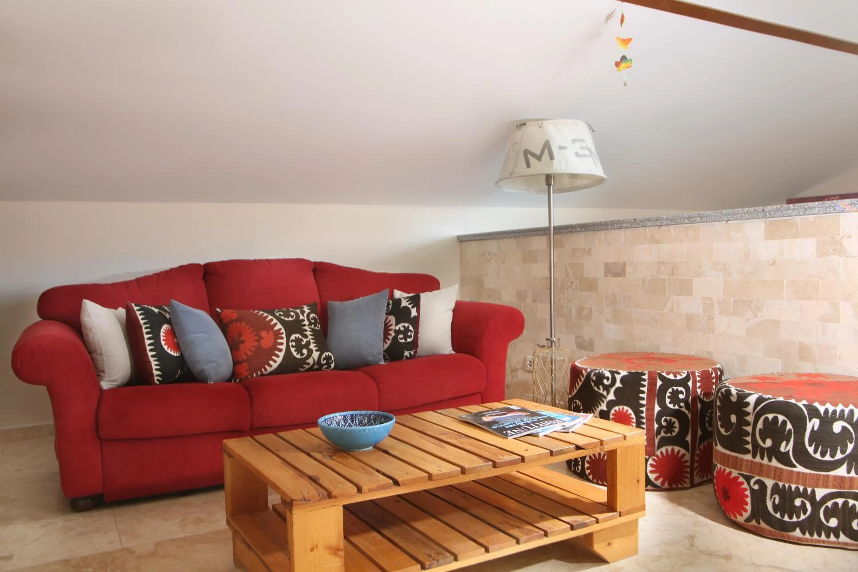 Photo of the whole room in Saylam Suites